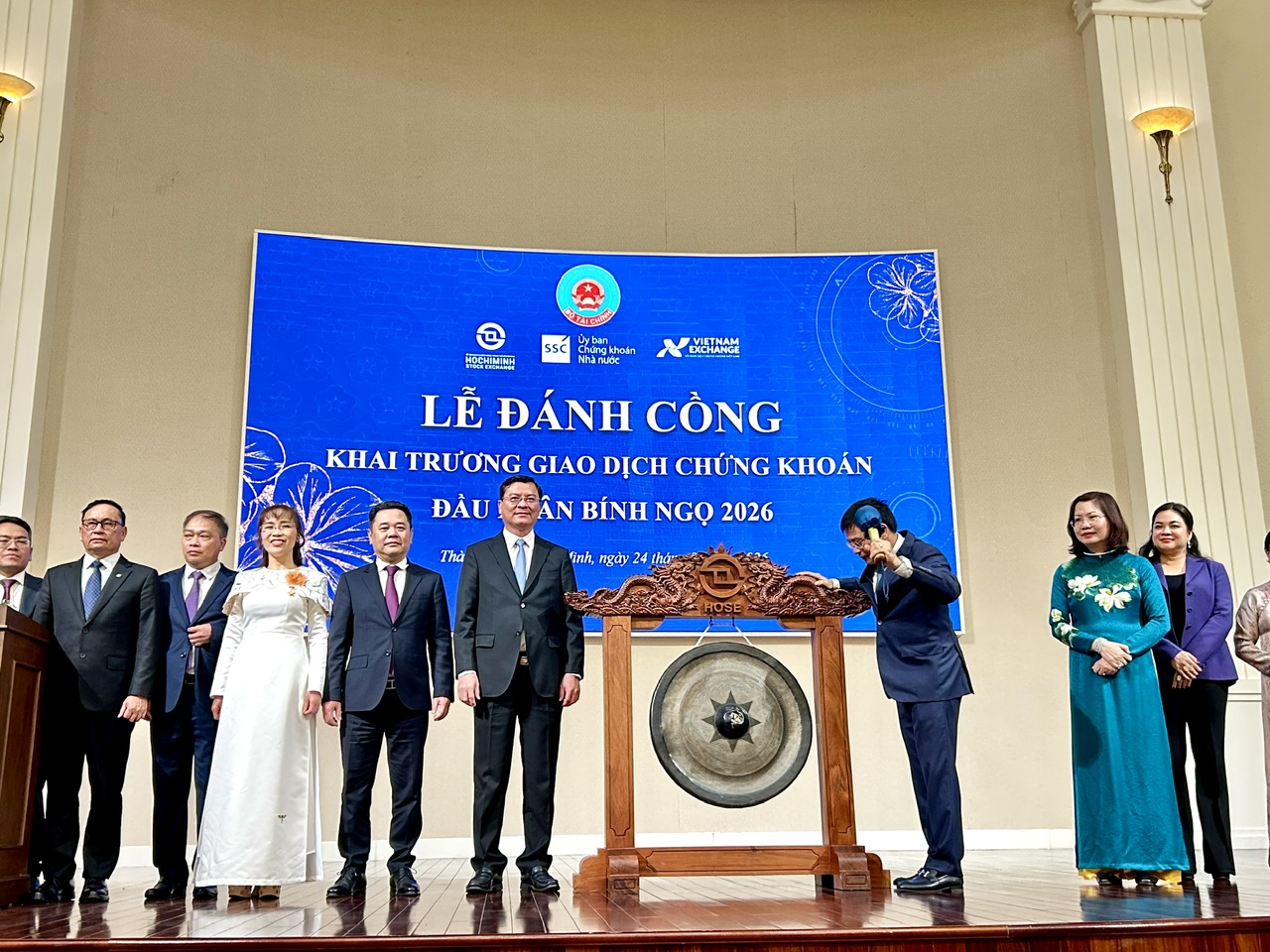 Việt Nam sẽ sớm triển khai sàn giao dịch carbon, sàn chuyên biệt cho start-up - Ảnh 1.