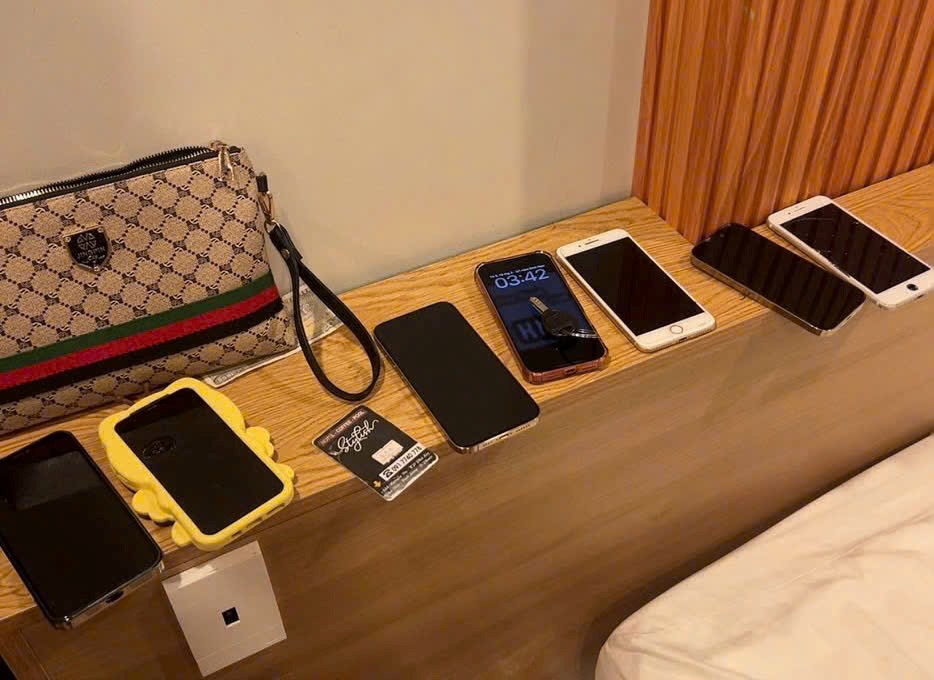 Bắt quả tang nhóm nam nữ tổ chức 'tiệc ma túy' trong khách sạn dịp tết - Ảnh 1.