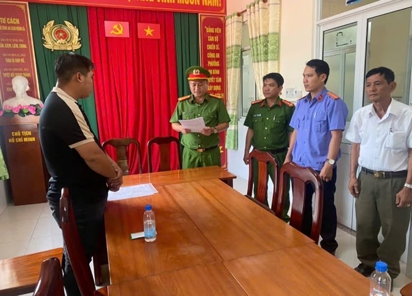 Cần Thơ: Bắt nhân viên tham ô tài sản của công ty hơn 300 triệu đồng- Ảnh 1. Cần Thơ: Bắt nhân viên tham ô tài sản của công ty hơn 300 triệu đồng- Ảnh 1.