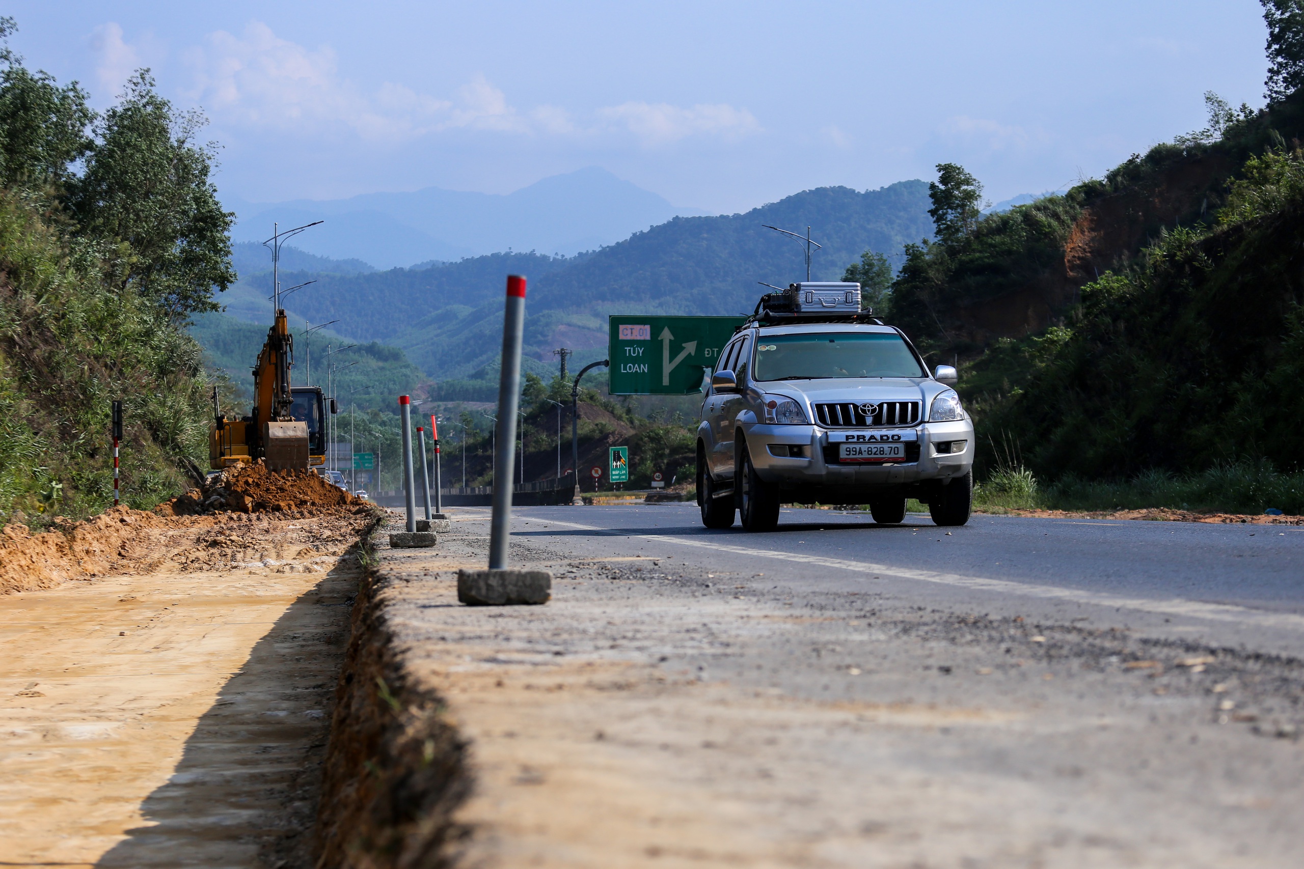 Thi c&ocirc;ng mở rộng cao tốc La Sơn - H&ograve;a Li&ecirc;n: Khi n&agrave;o về đ&iacute;ch?- Ảnh 3.