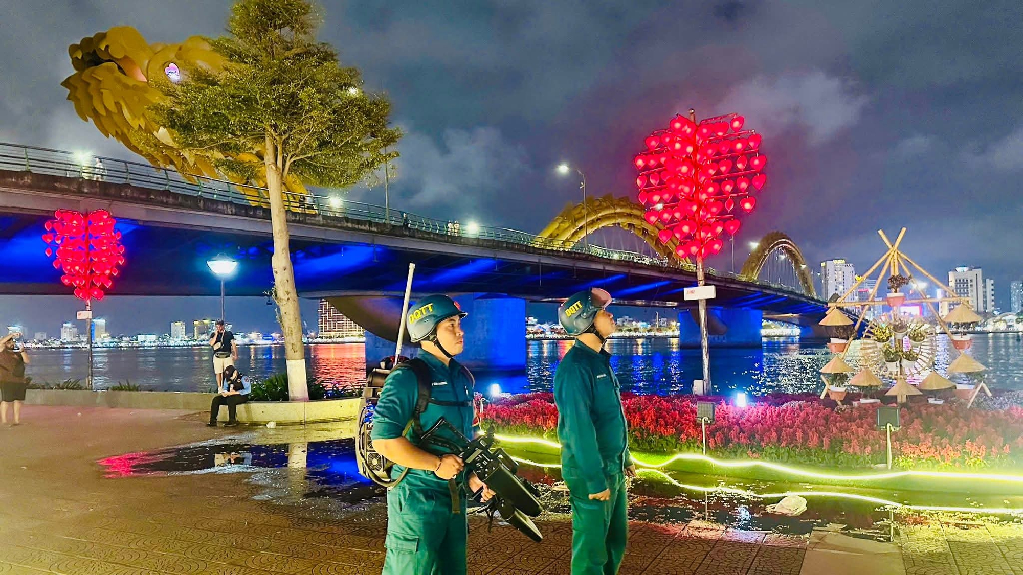 Đà Nẵng huy động quân đội, công an xử lý drone bay trái phép ở vùng cấm- Ảnh 2.