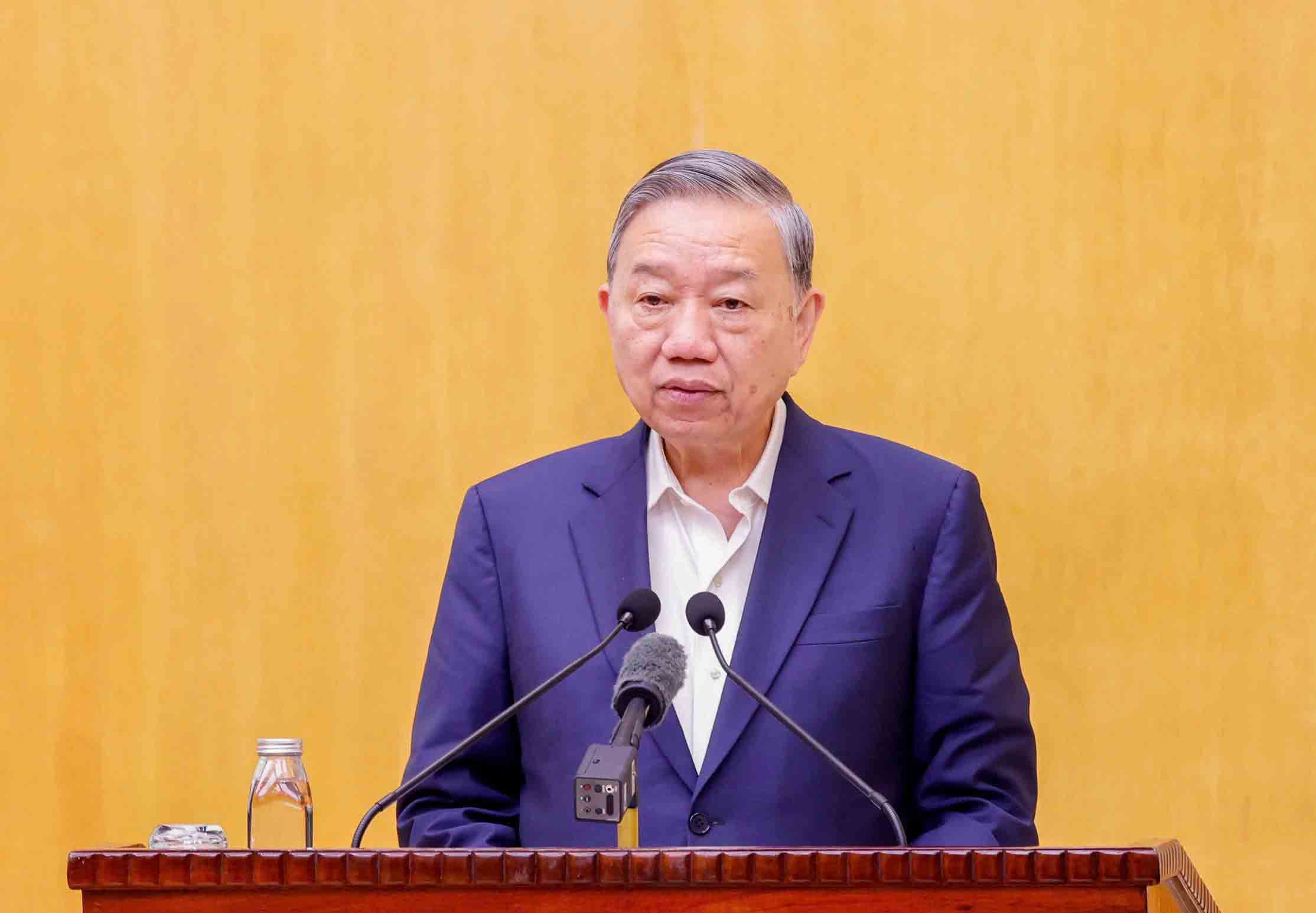 Đảm bảo công bằng tiếp cận giáo dục, coi trọng bảo vệ môi trường - Ảnh 1.