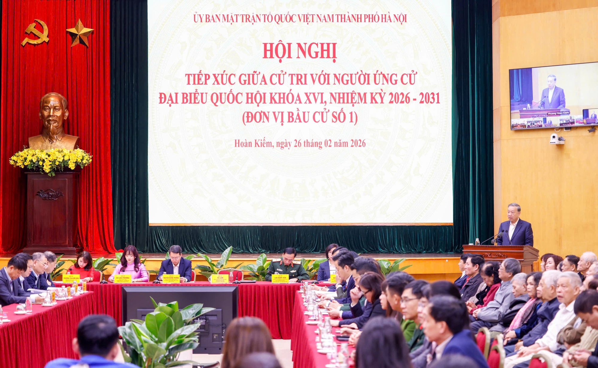 Tổng B&iacute; thư: Kh&ocirc;ng để g&aacute;nh nặng dồn l&ecirc;n gi&aacute;o vi&ecirc;n, học sinh, phụ huynh- Ảnh 2.