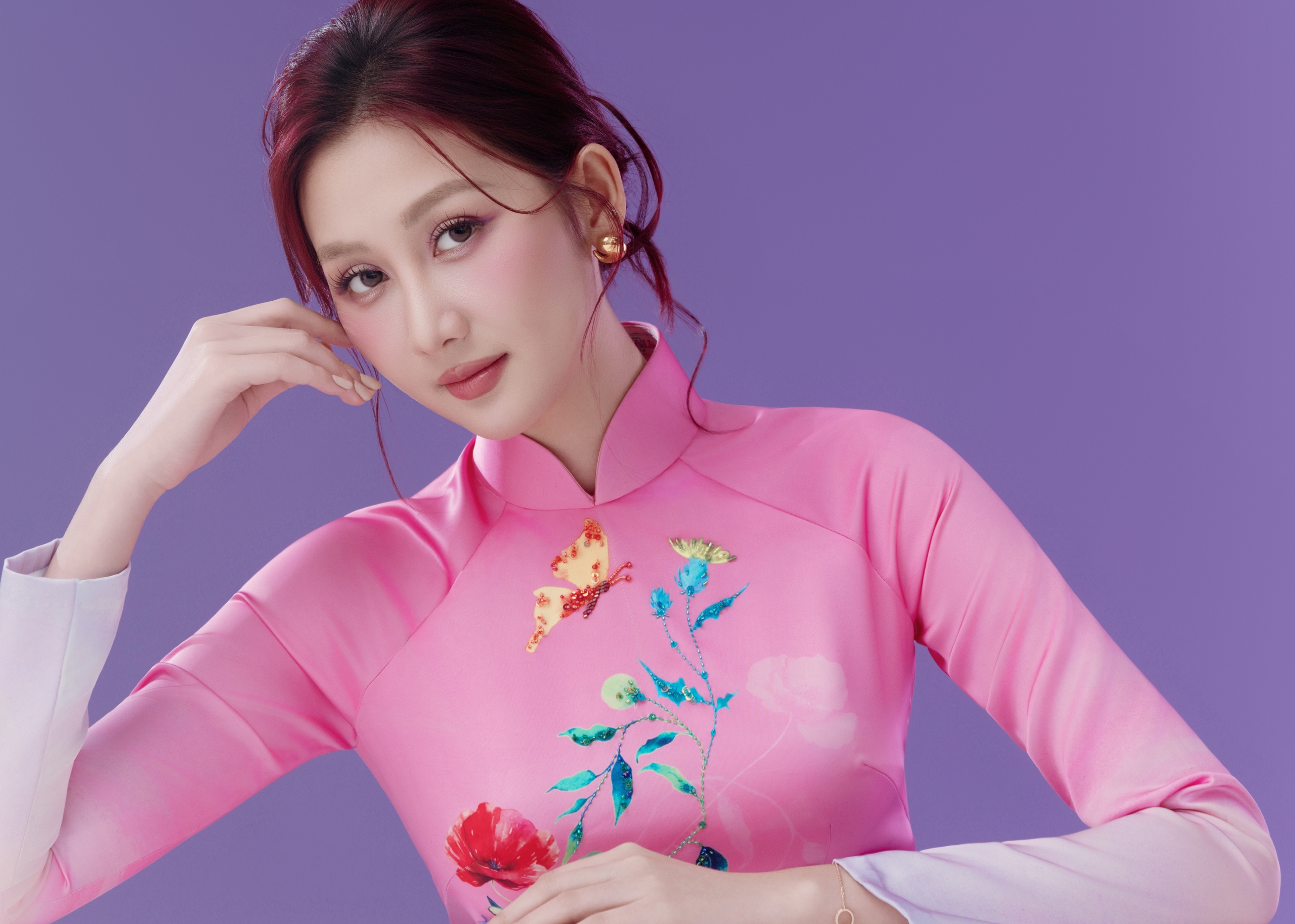 Sắc vóc của Miss Grand Vietnam Quế Anh ở tuổi 25 - Ảnh 1.