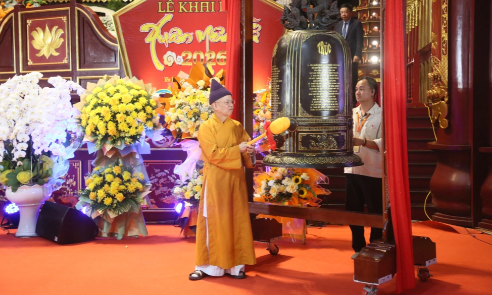 Khai hội xuân Yên Tử trang trọng - Ảnh 1. Khai hội xuân Yên Tử trang trọng - Ảnh 1.