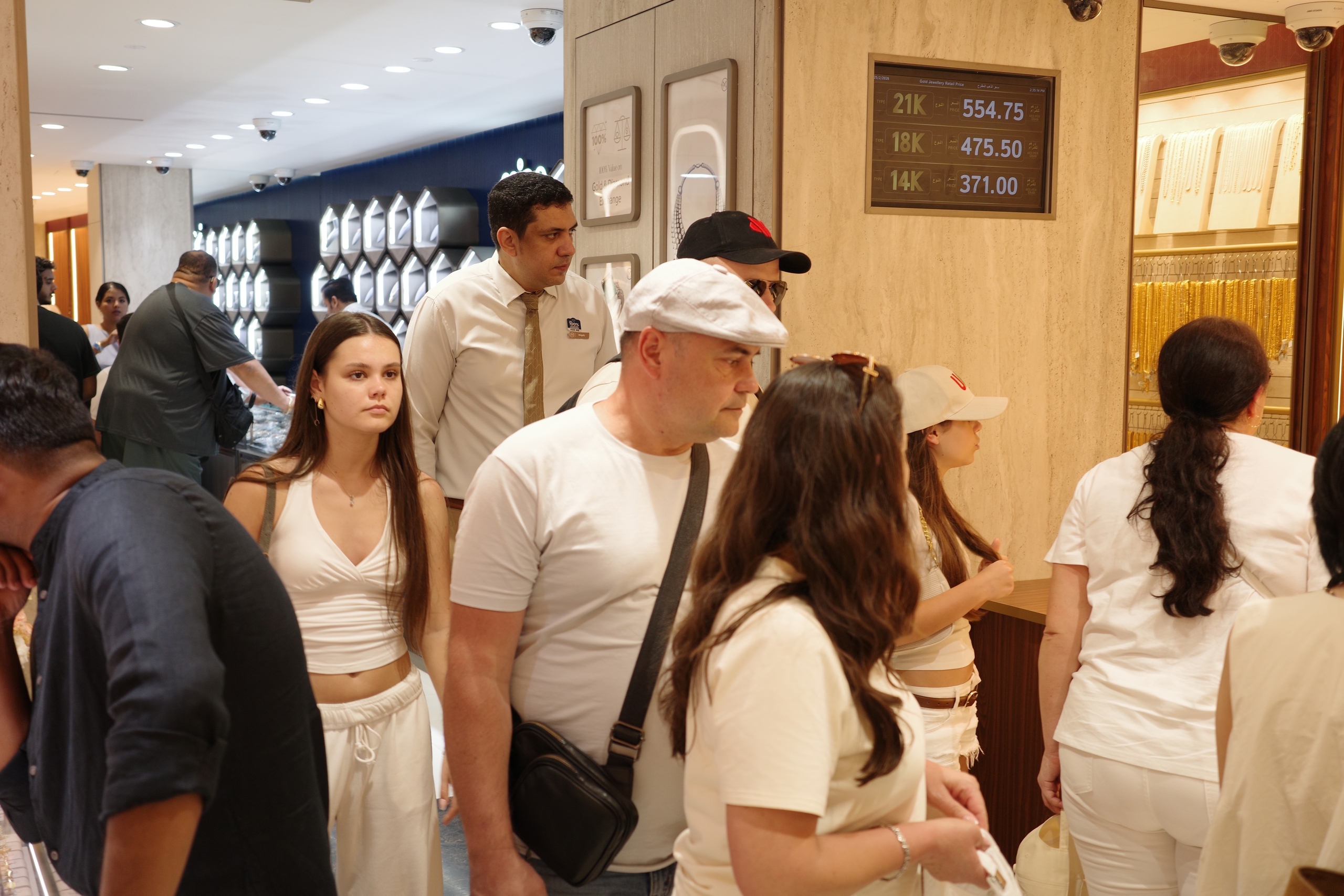 Chợ vàng Dubai tấp nập khách du lịch- Ảnh 9. Chợ vàng Dubai tấp nập khách du lịch- Ảnh 9.