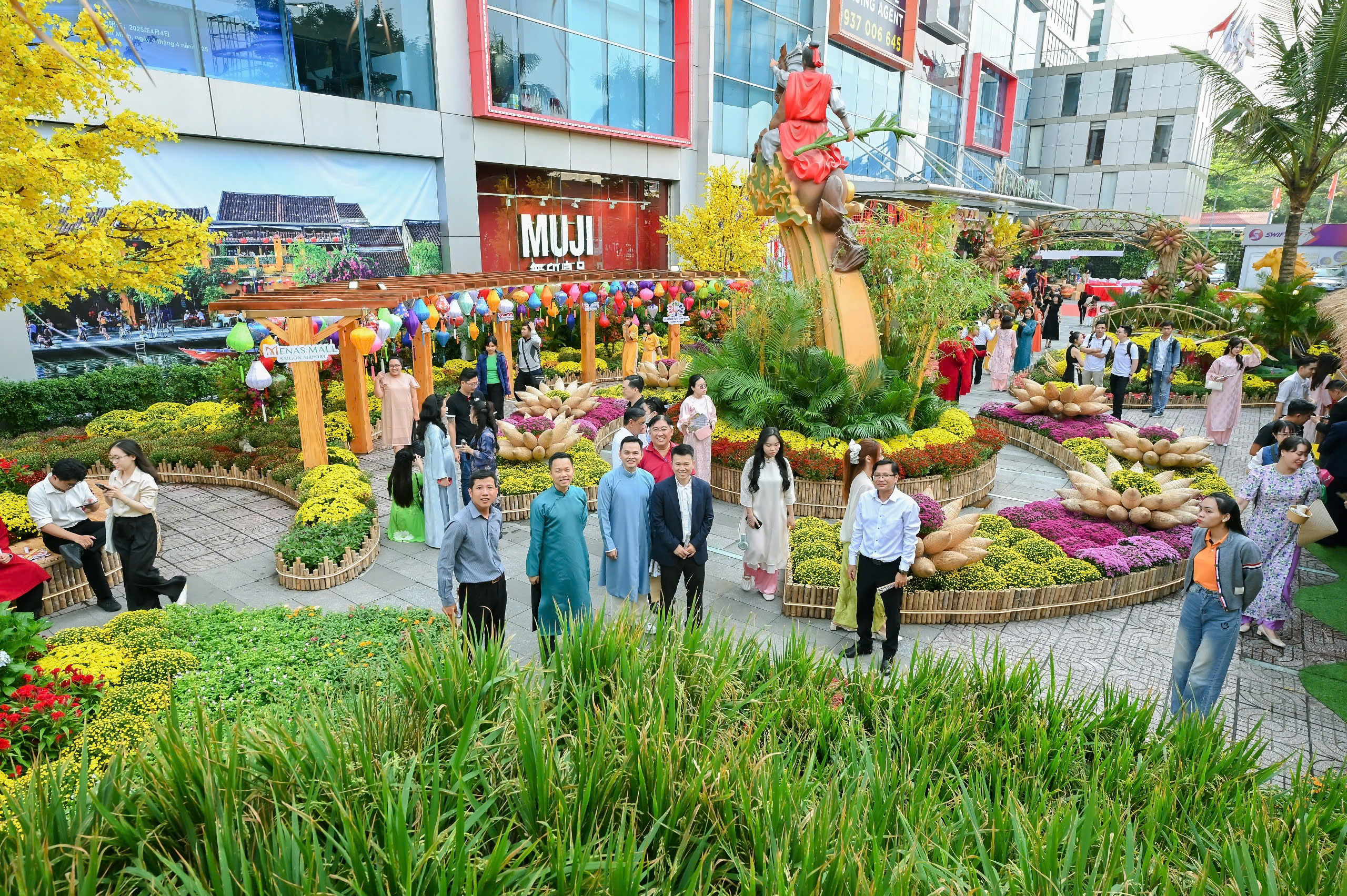 Đường hoa xuân Menas đón hơn 500.000 lượt khách du xuân - Ảnh 5.