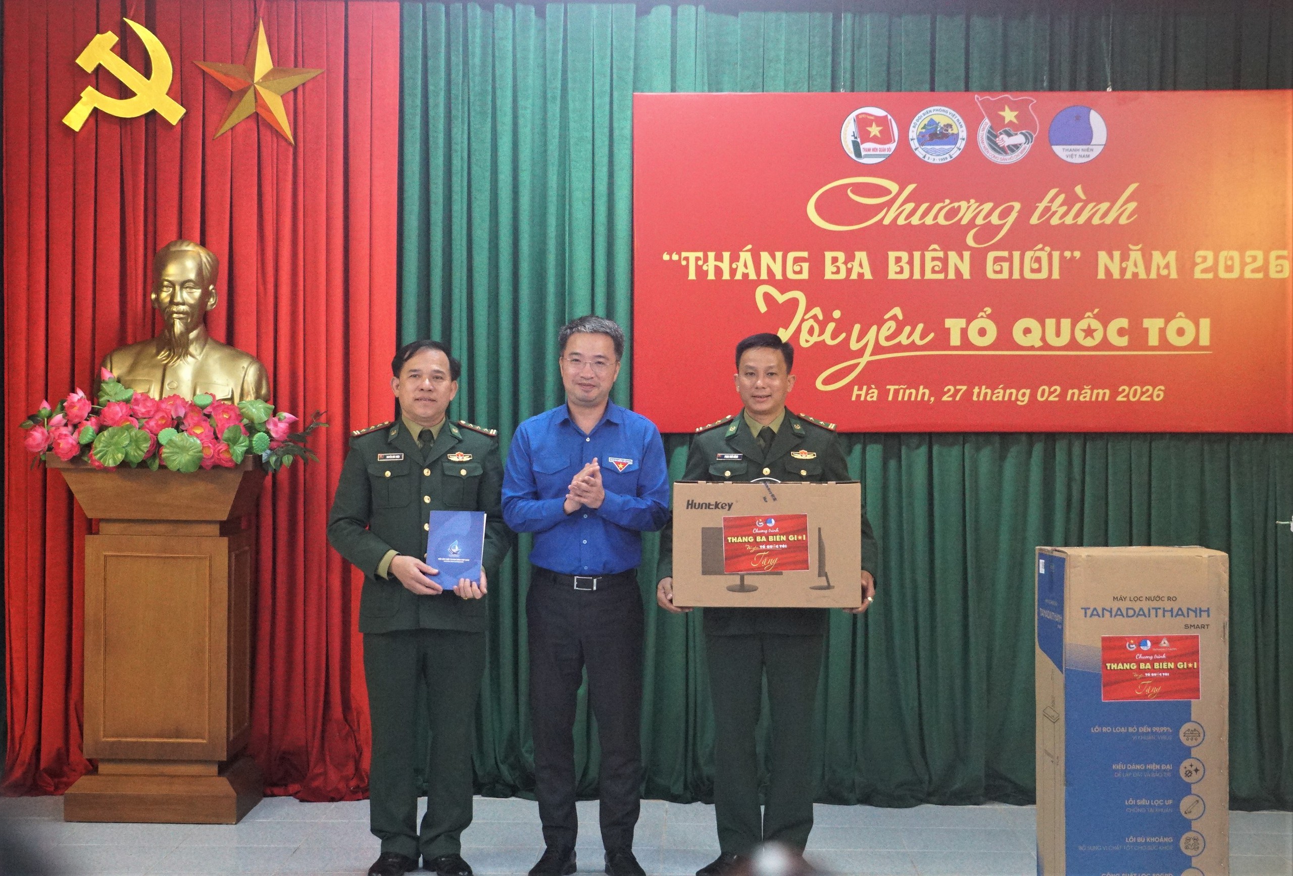  Nhiều hoạt động ý nghĩa tại Hà Tĩnh - Ảnh 6.