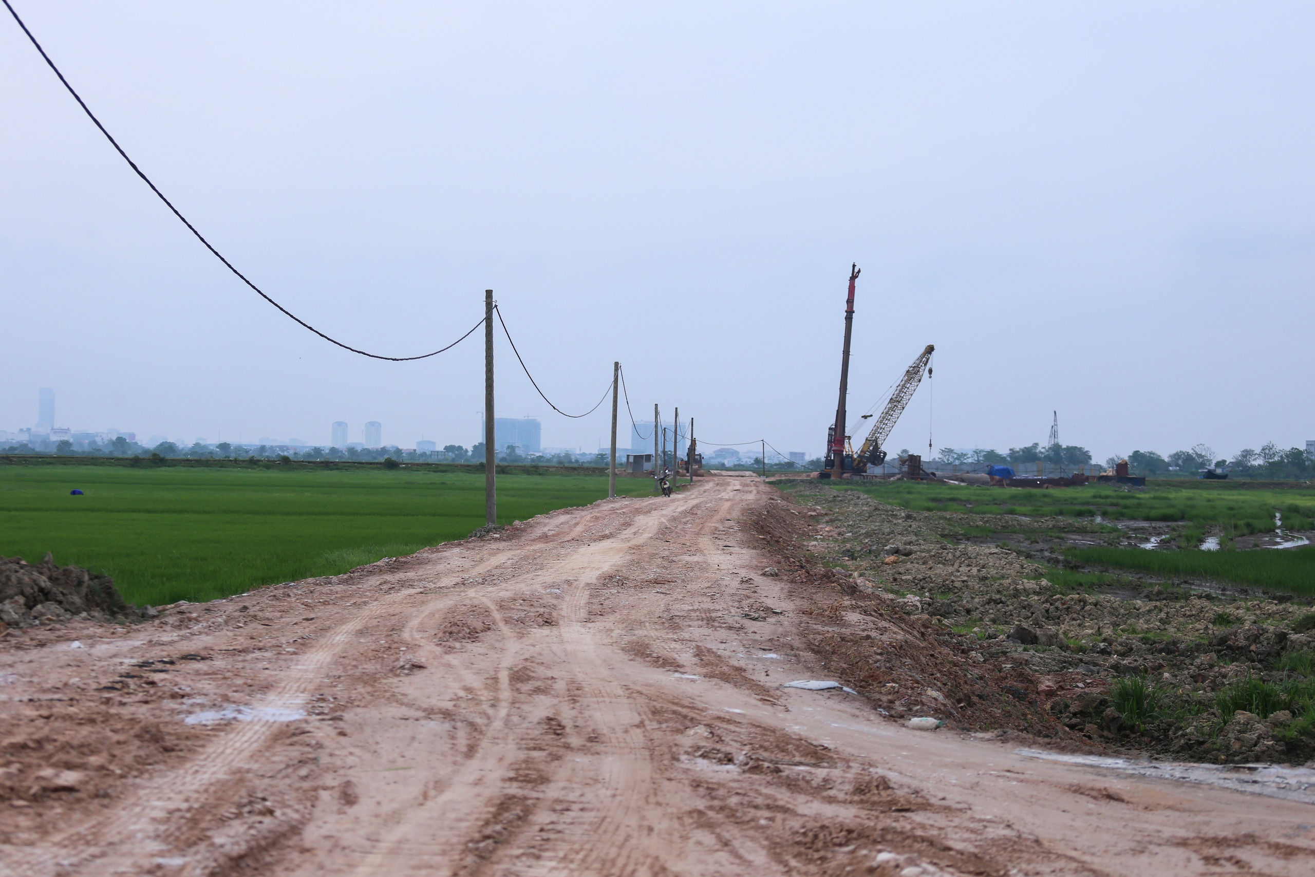 Ì ạch dự án đường nghìn tỉ nối sân bay Phú Bài với trung tâm TP.Huế- Ảnh 6. Ì ạch dự án đường nghìn tỉ nối sân bay Phú Bài với trung tâm TP.Huế- Ảnh 6.