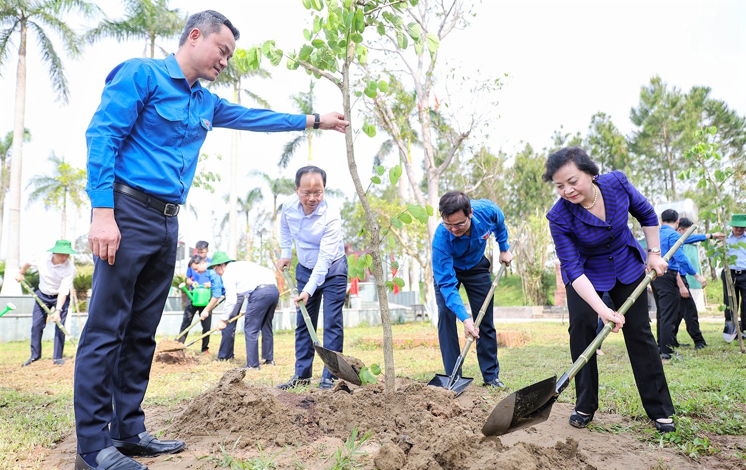 Nhiều hoạt động an sinh xã hội ý nghĩa tại Hà Tĩnh - Ảnh 1.