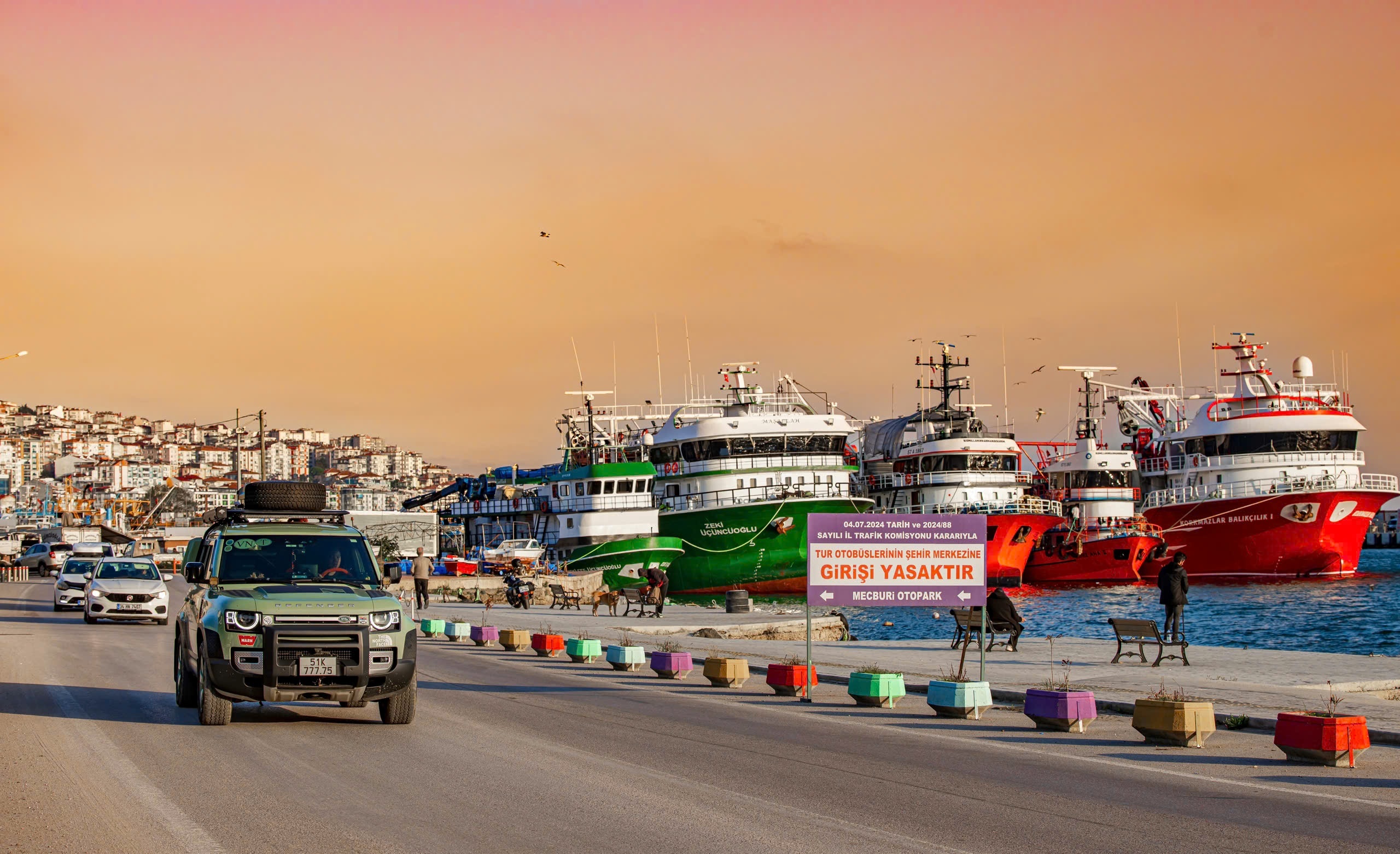 5 vạn dặm vòng quanh châu Á cùng Land Rover Defender: Hành trình tìm về bản ngã - Ảnh 11.