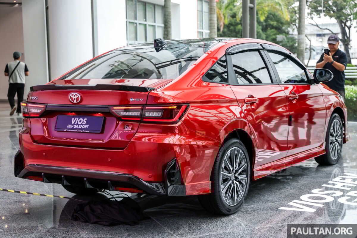 Toyota Vios hybrid mở bán tại thị Malaysia, khi nào về Việt Nam? - Ảnh 3.