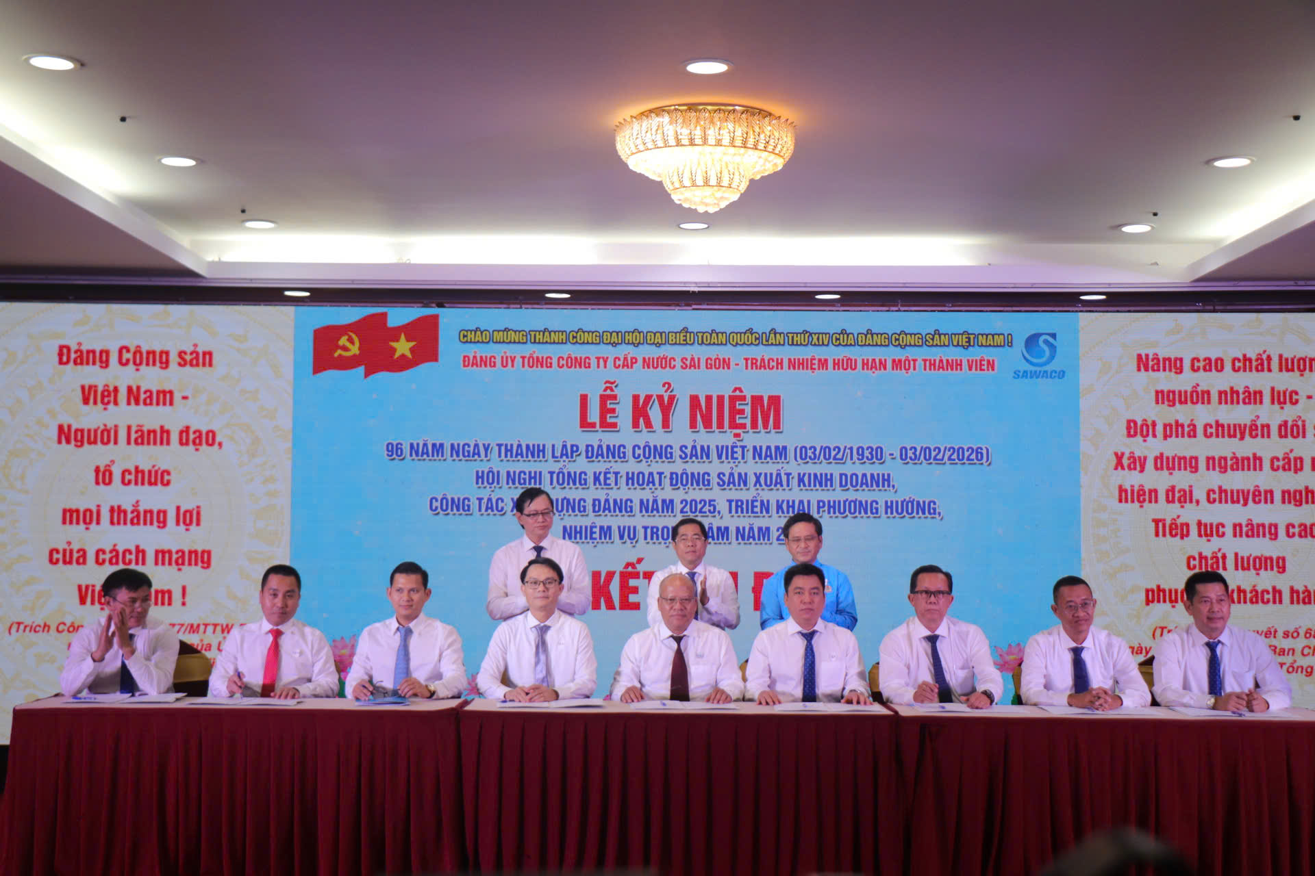 Đảm bảo 100% người dân TP.HCM sử dụng nước sạch- Ảnh 2.