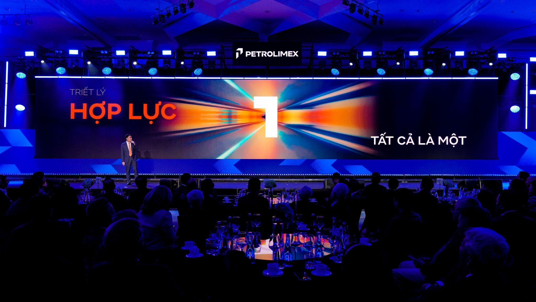 Bên trong nhận diện mới của Petrolimex: Câu chuyện con người, chuyển động, khát vọng dẫn dắt- Ảnh 3.