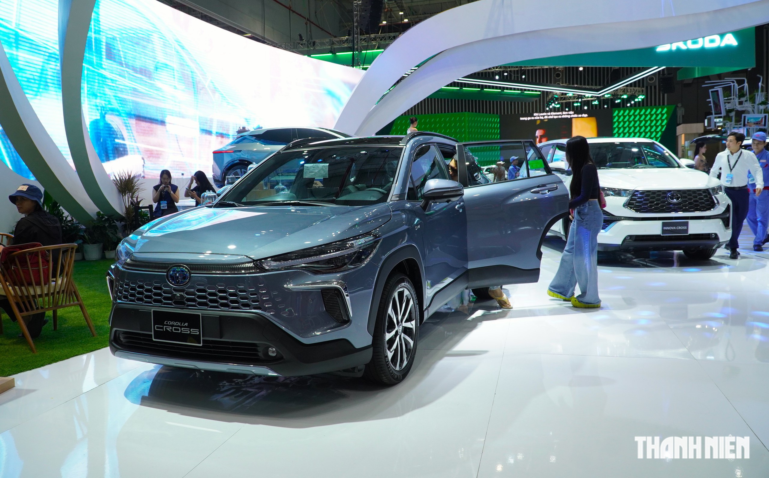 SUV đ&ocirc; thị năm 2025: M&agrave;n so&aacute;n ng&ocirc;i &lsquo;ph&uacute;t 90&rsquo; của Mitsubishi Xforce- Ảnh 4.