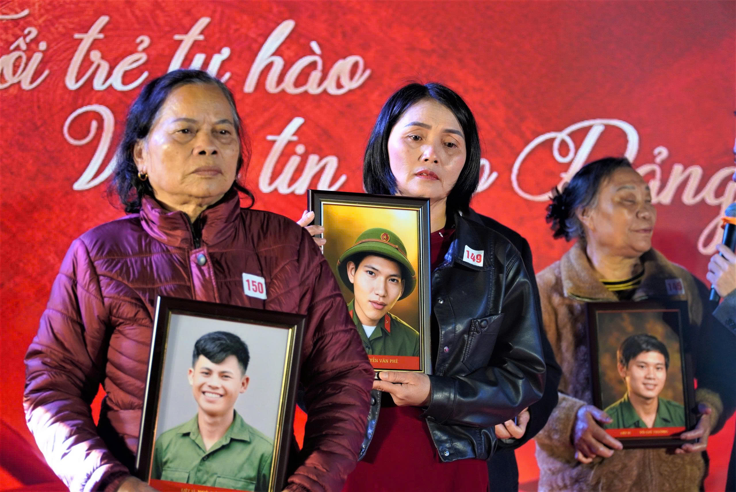 Tết tri &acirc;n liệt sĩ: Phục dựng 200 di ảnh trao tặng cho th&acirc;n nh&acirc;n- Ảnh 3.