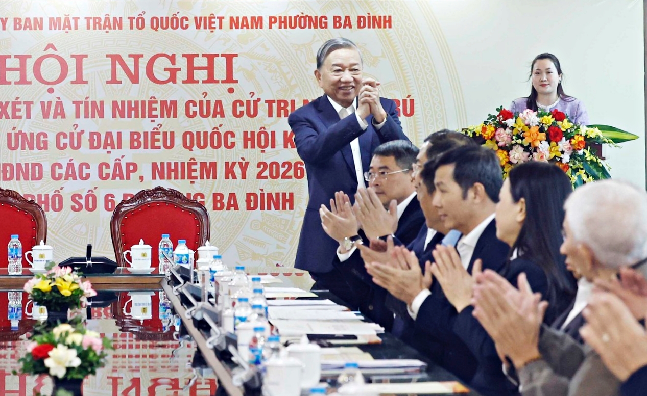 Tổng B&iacute; thư được cử tri t&iacute;n nhiệm tuyệt đối ứng cử Quốc hội kh&oacute;a XVI- Ảnh 1.