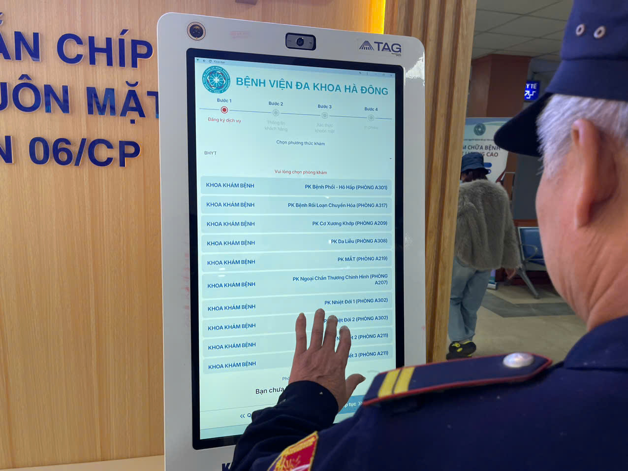 Bảo Lãnh Viện Phí: Nhiều Người Có Thể Bảo Lãnh Cho Một Người Khi Chi Trả Lớn- Ảnh 1.