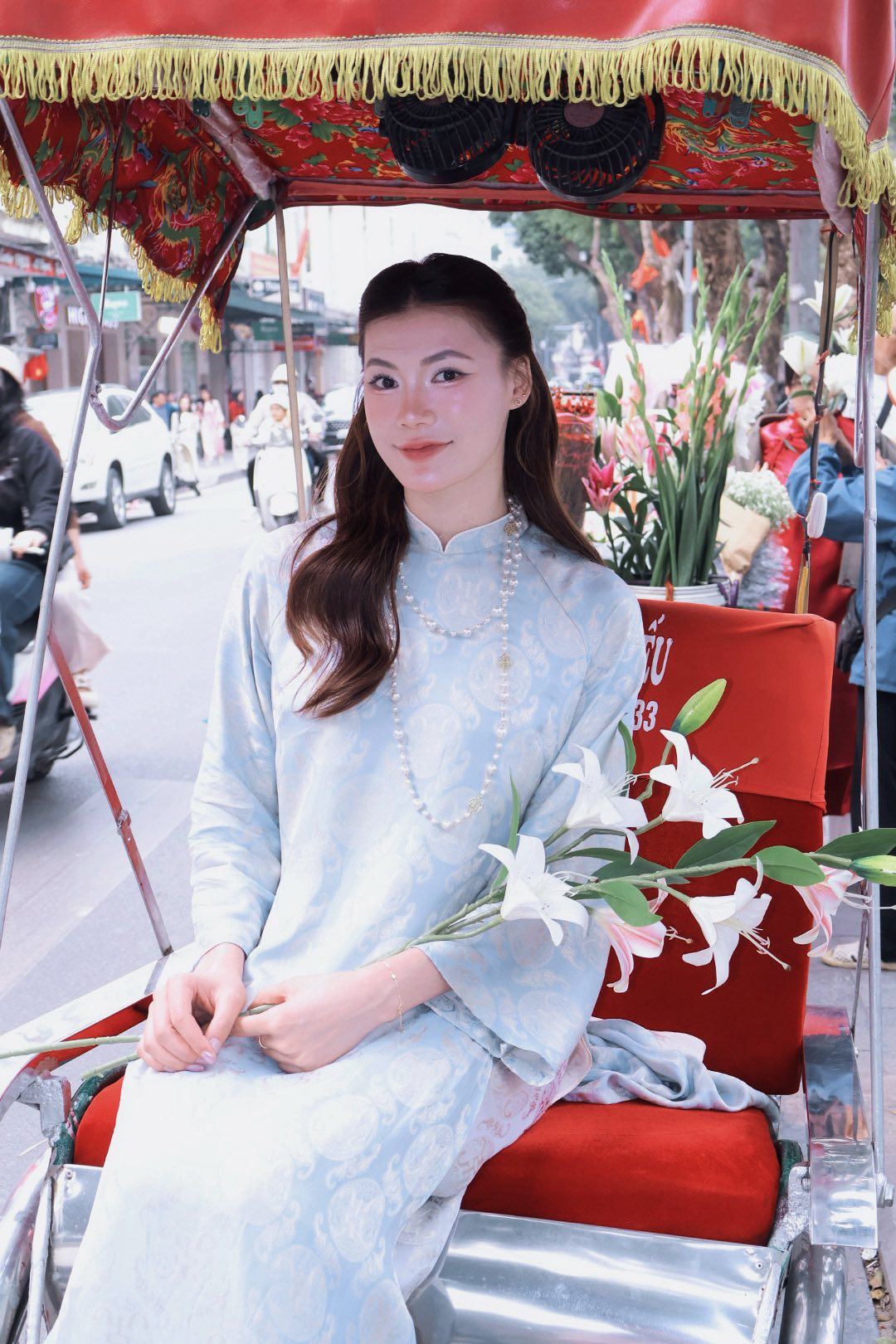 Hậu trường: 'N&agrave;ng thơ' b&oacute;ng chuyền Việt Nam khoe sắc xu&acirc;n- Ảnh 3.