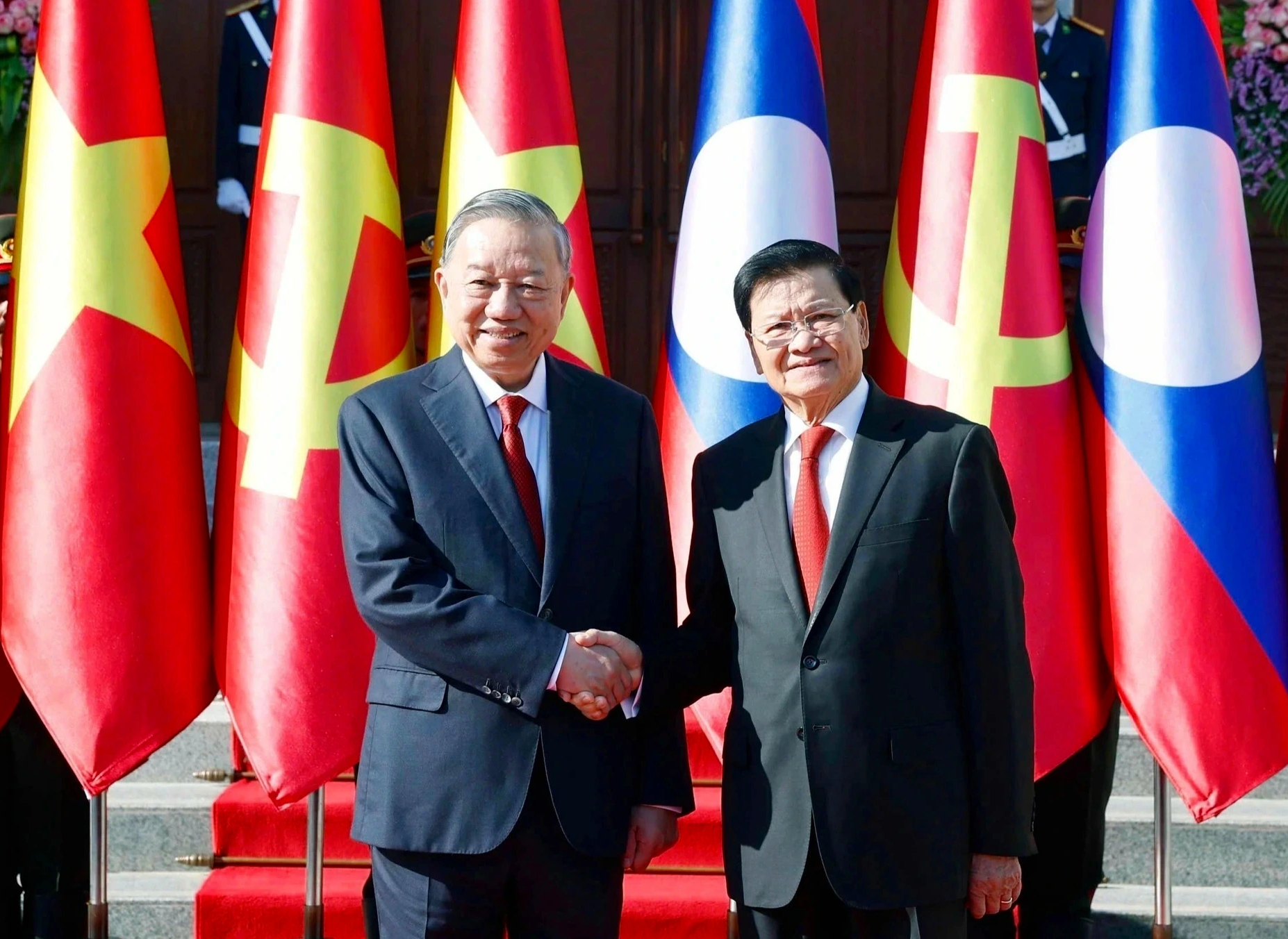 L&agrave;m s&acirc;u sắc hơn nữa mối quan hệ Việt Nam - L&agrave;o - Ảnh 1.