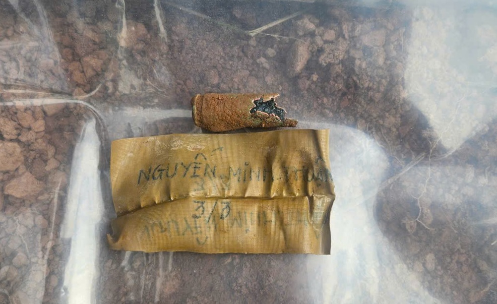 Quảng Trị: 2 hài cốt liệt sĩ được về quê nhờ thông tin trên di vật- Ảnh 1.