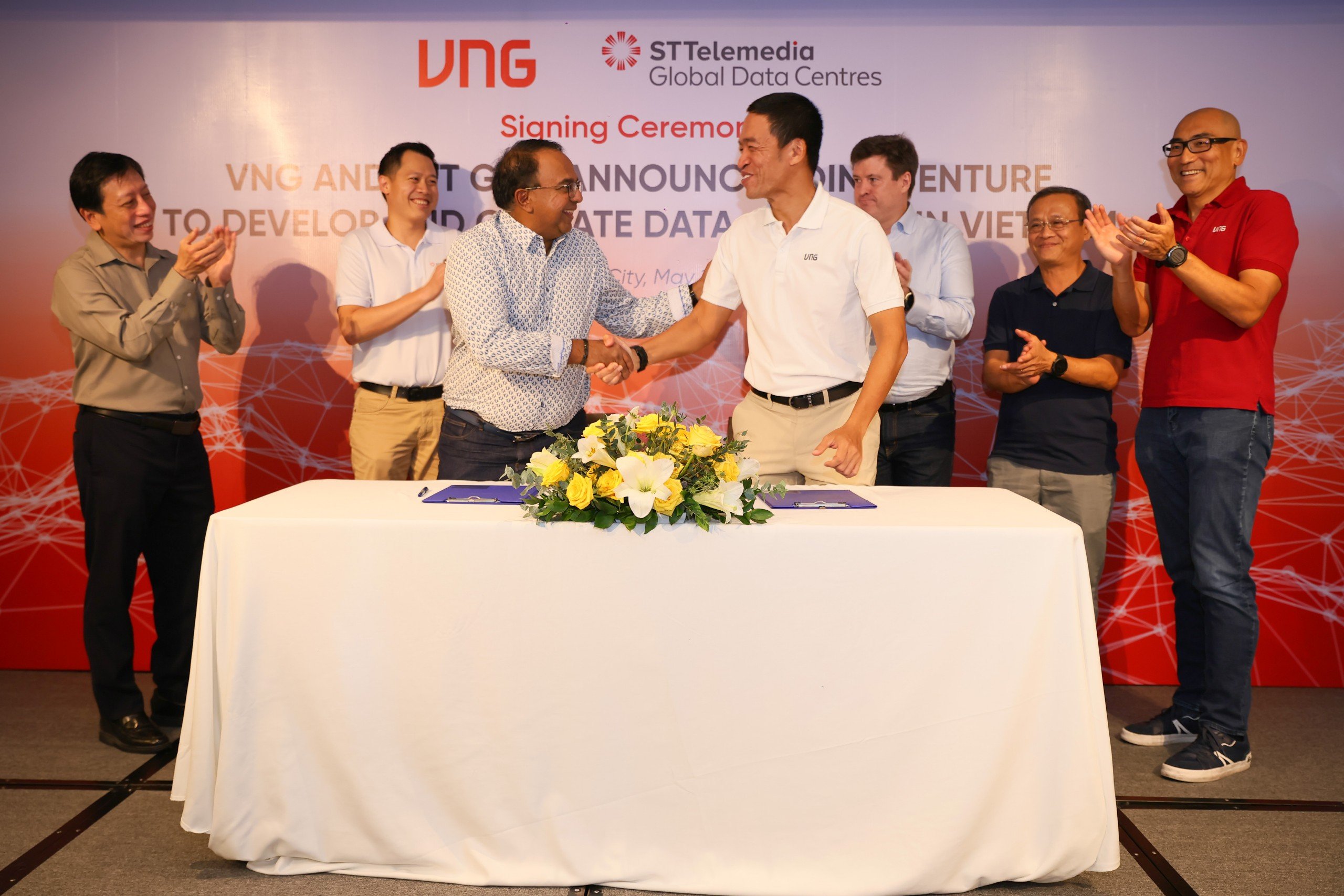 Doanh nghiệp vận hành trung tâm dữ liệu của VNG được bán với giá 10 tỉ USD- Ảnh 1.