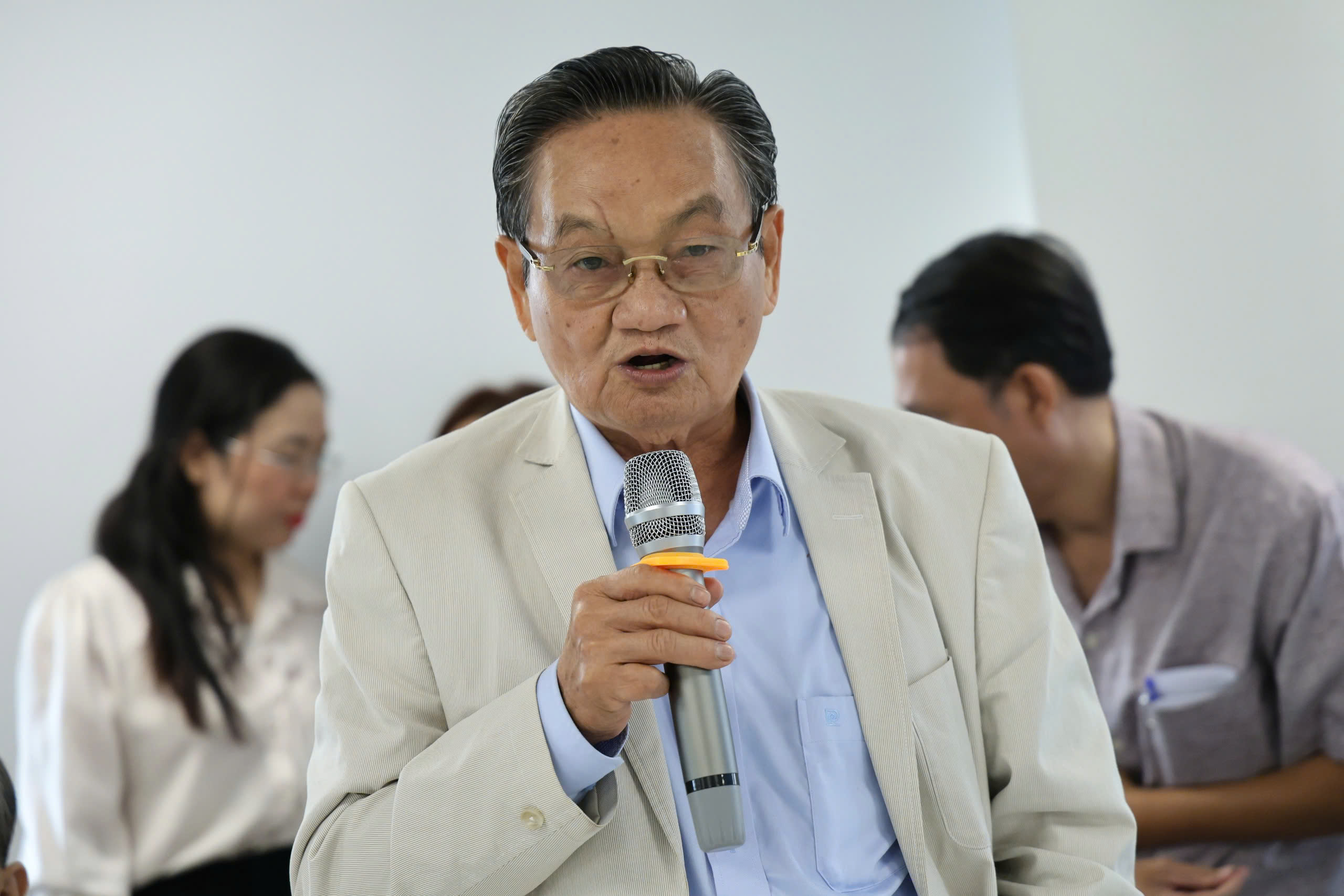 Tăng trưởng kiểu cũ đã chạm trần, TP.HCM buộc phải đổi mô hình phát triển - Ảnh 1.