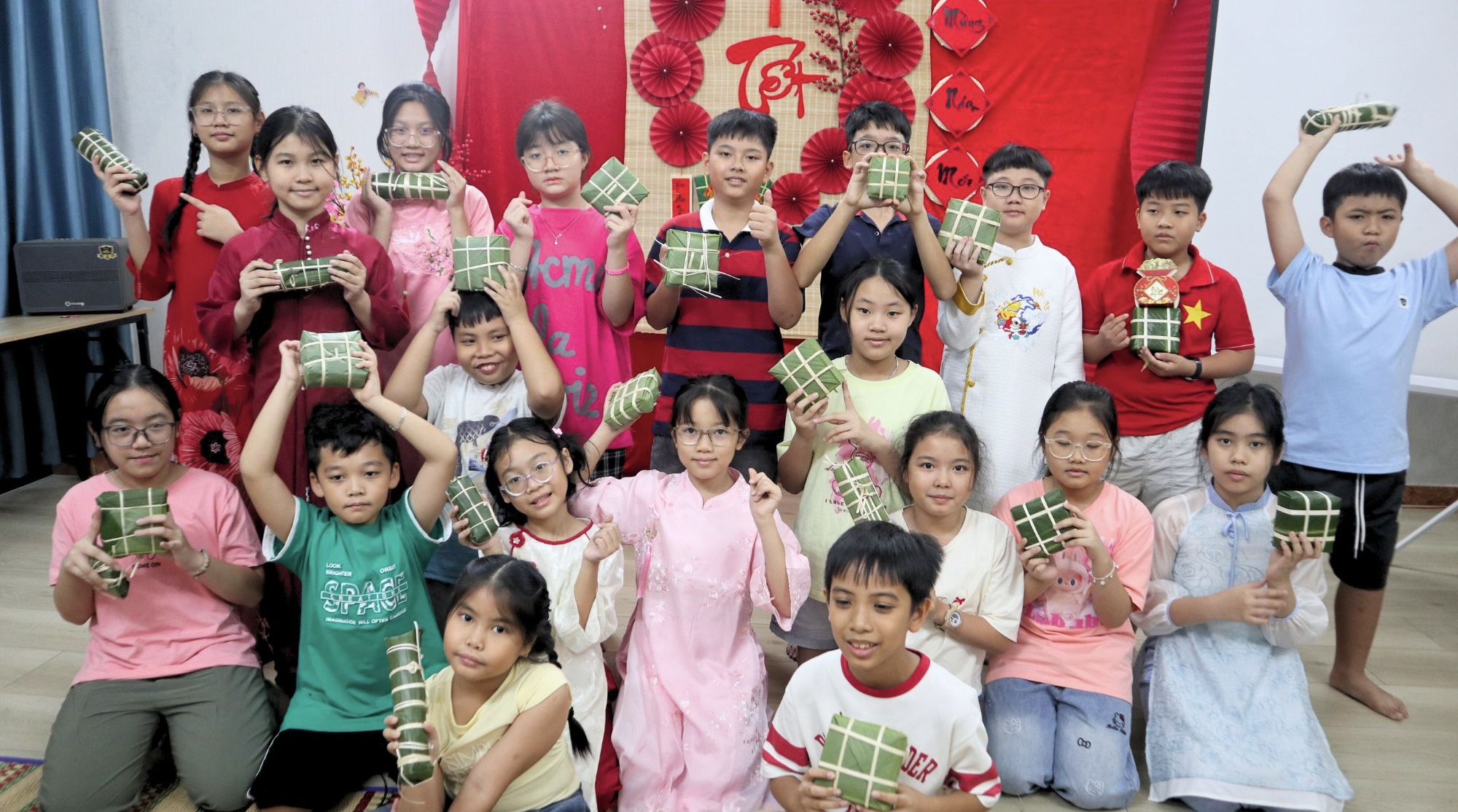 Trước kỳ nghỉ Tết Nguyên đán 2026: Trường học nhộn nhịp hội xuân - Ảnh 20.
