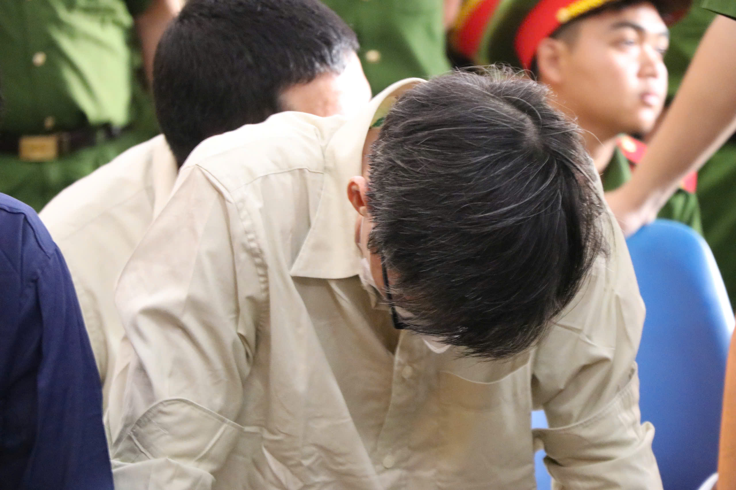 Mức án của 25 bị cáo sai phạm tại Chi cục Thú y vùng 6- Ảnh 1.