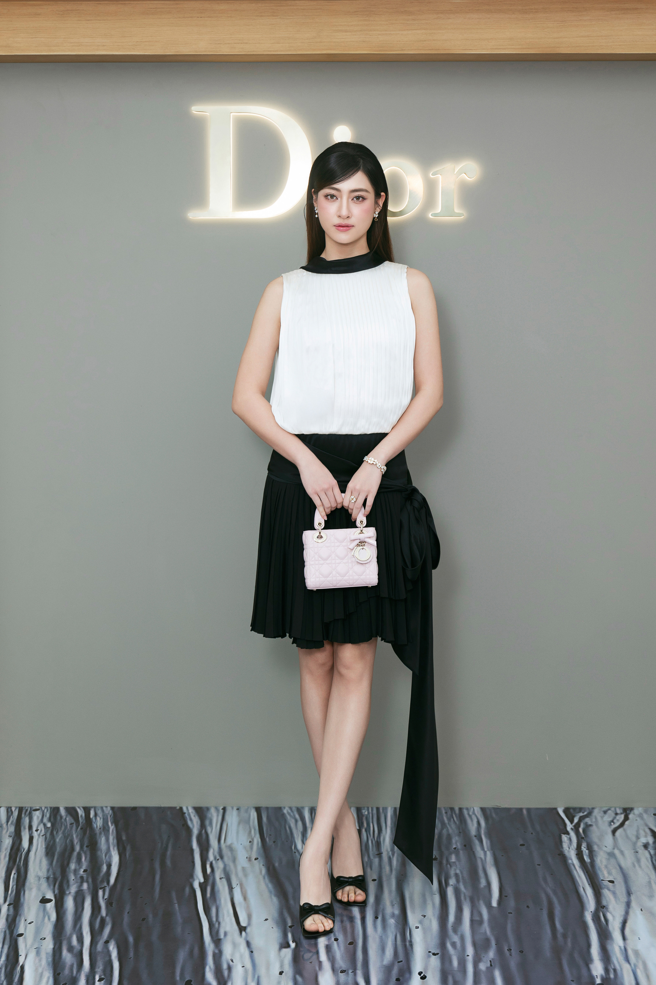 Nhan sắc tuổi 27 của Kaity Nguyễn
- Ảnh 15.