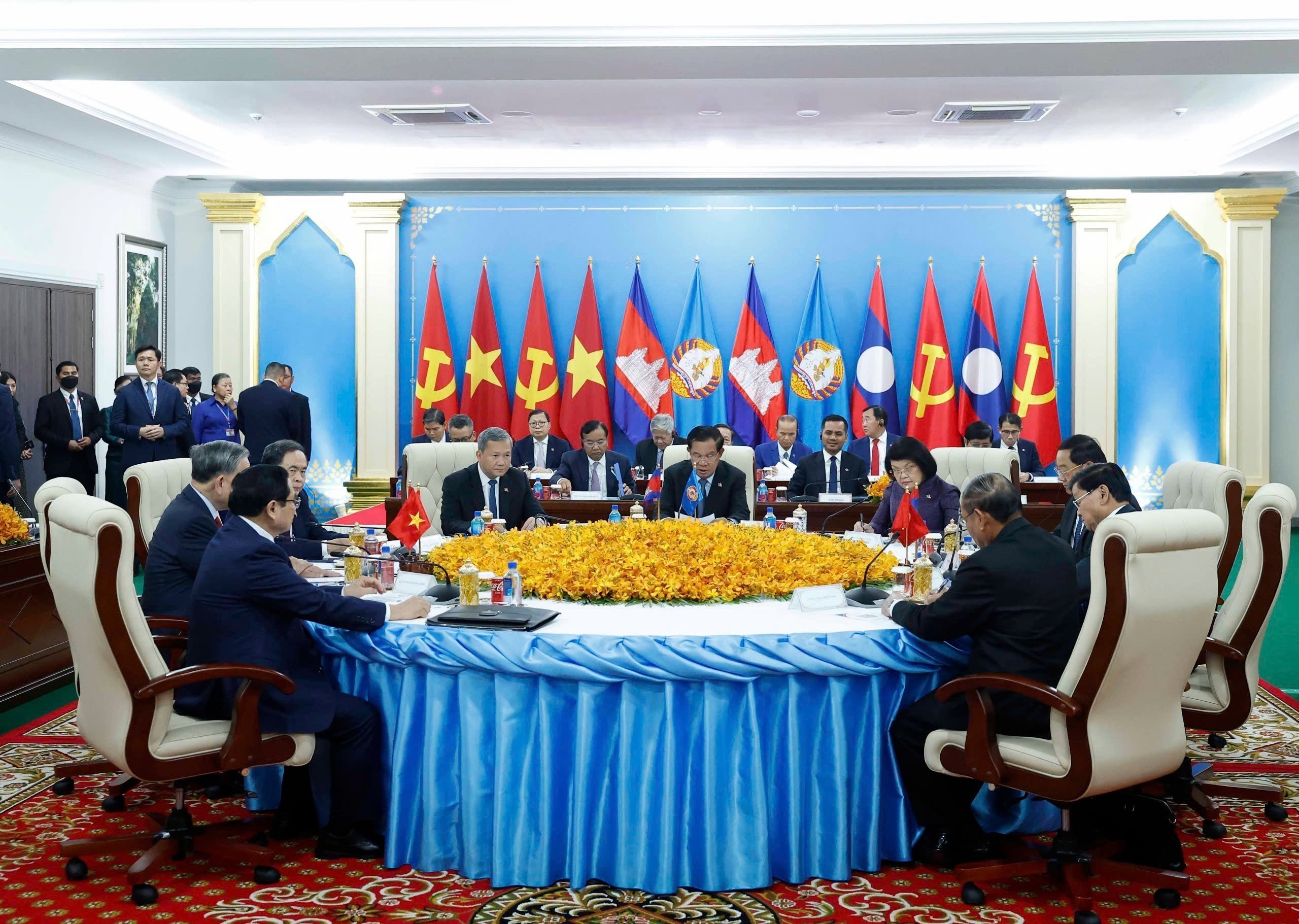 Việt Nam - L&agrave;o - Campuchia tiếp tục tăng cường đo&agrave;n kết- Ảnh 2.