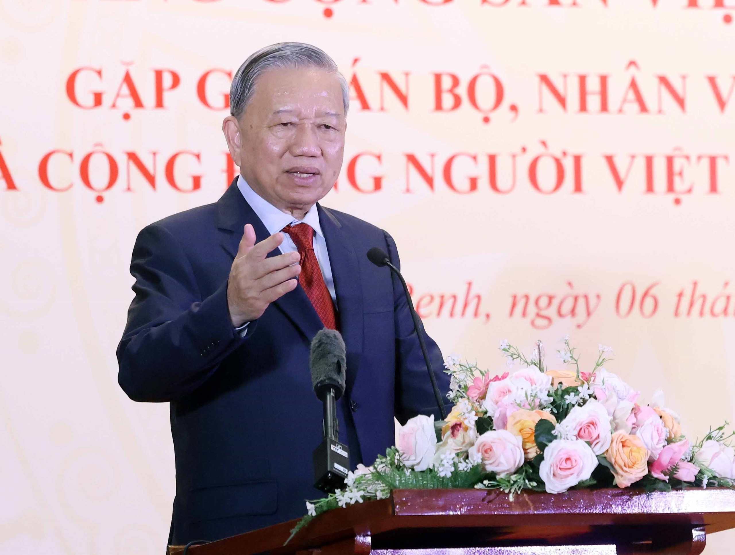 Tổng B&iacute; thư T&ocirc; L&acirc;m kết th&uacute;c chuyến thăm Campuchia th&uacute;c đẩy quan hệ Ch&iacute;nh trị 2026 - Ảnh 2.