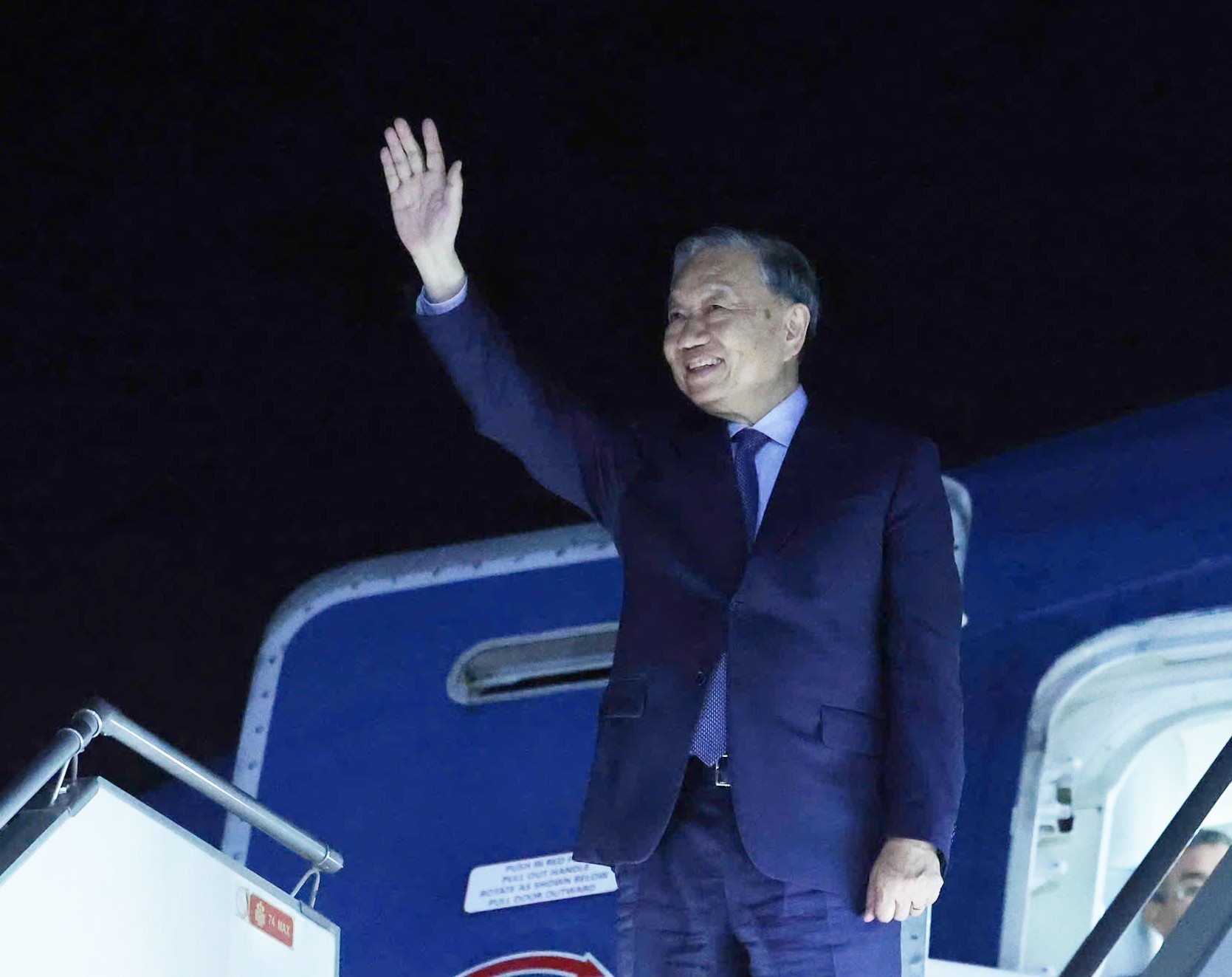 Tổng B&iacute; thư T&ocirc; L&acirc;m kết th&uacute;c chuyến thăm Campuchia th&uacute;c đẩy quan hệ Ch&iacute;nh trị 2026 - Ảnh 1.