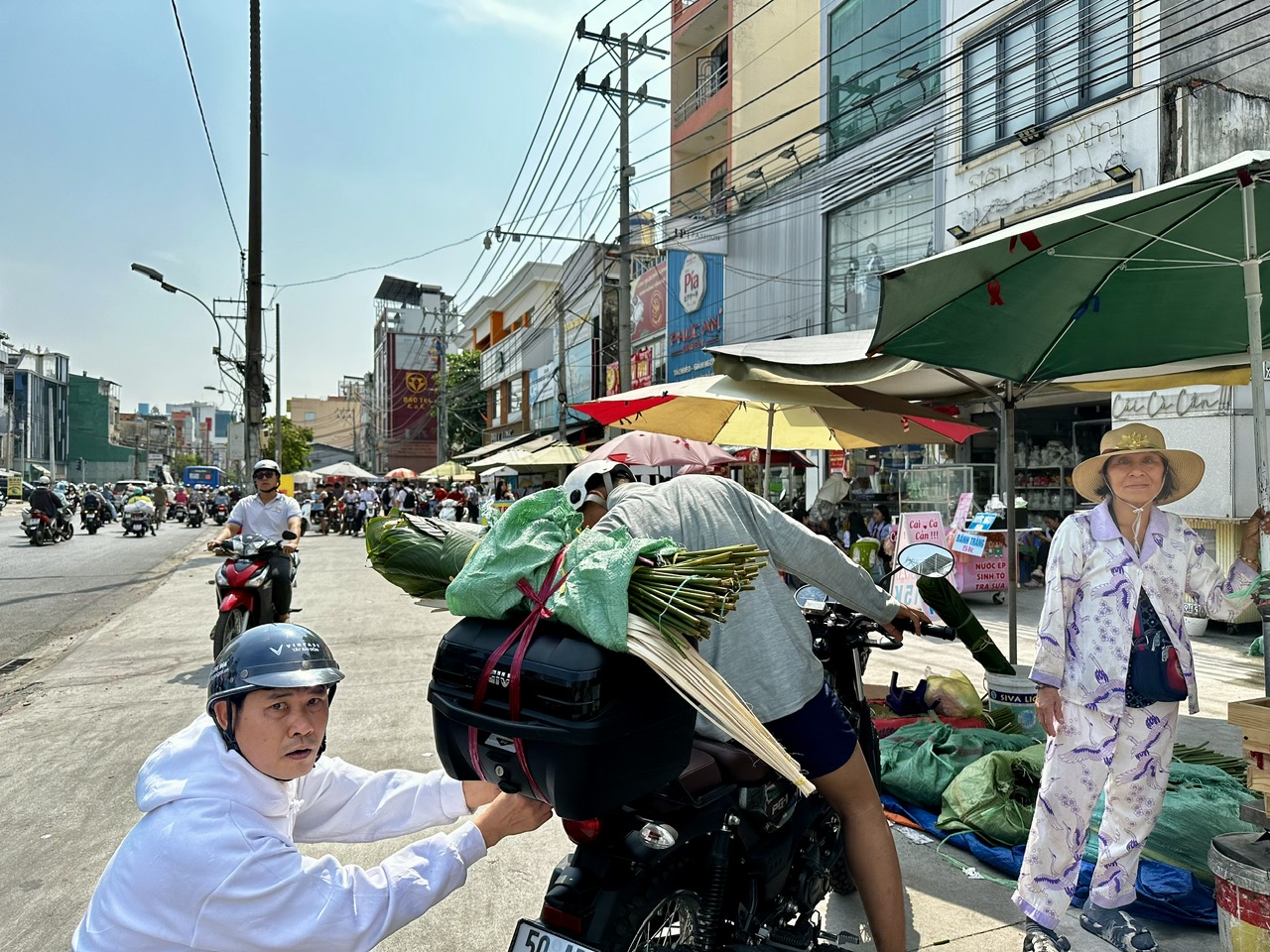 Bật mí về những chiếc lá dong 13 tháng- Ảnh 9.