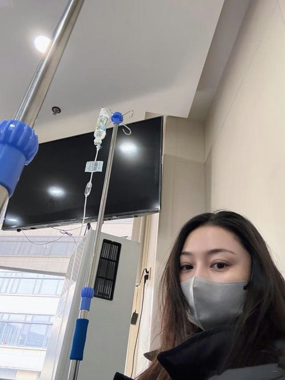 Trương Hinh Dư liên tục phải nhập viện sau khi giảm cân quá đà - Ảnh 1.