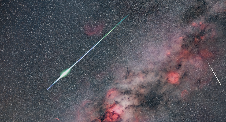 'M&ugrave;a tất ni&ecirc;n', cầu lửa m&ugrave;a xu&acirc;n b&iacute; ẩn bắt đầu: C&oacute; bất ngờ tối nay 7.2? - Ảnh 1.