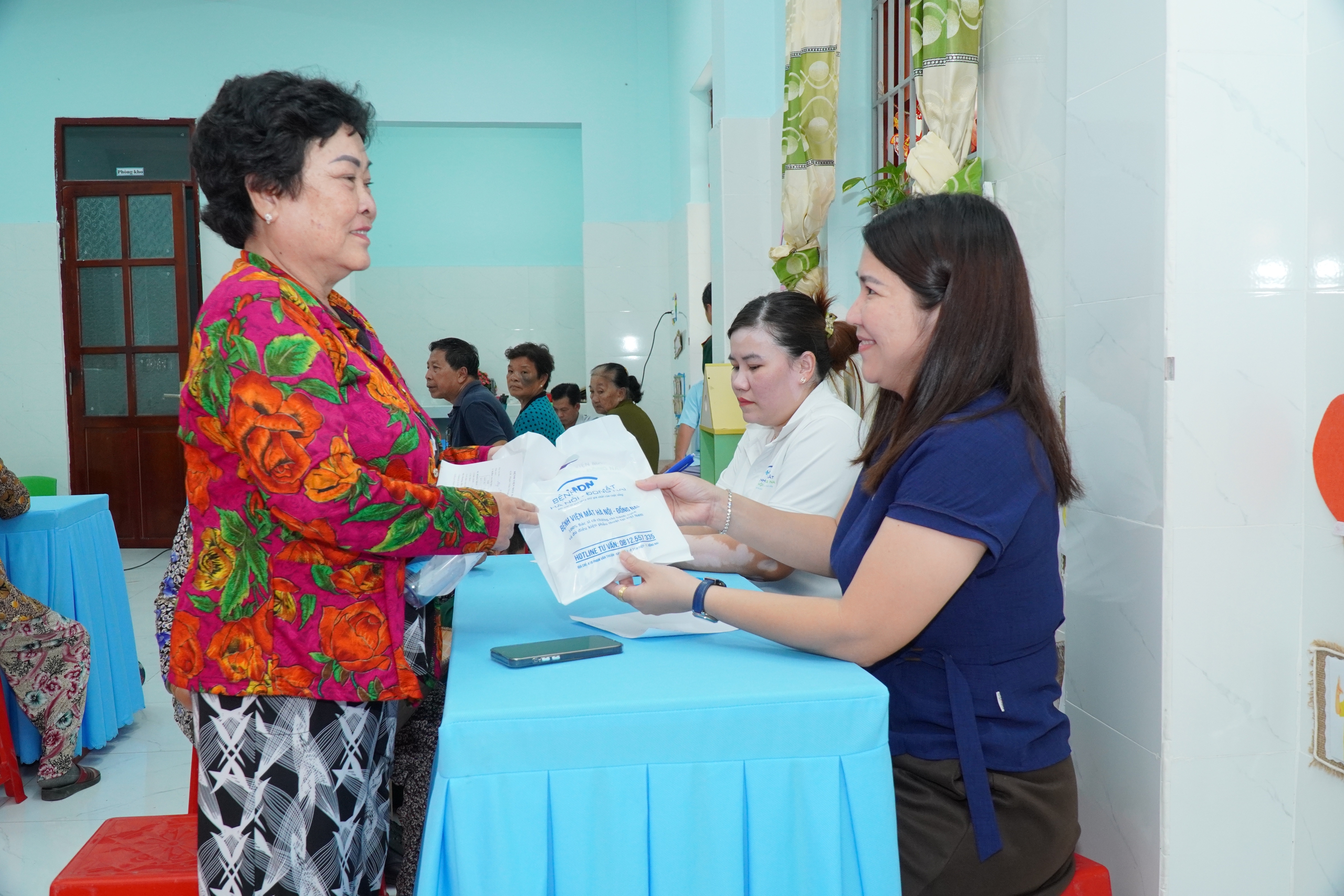 Bộ đội TP.HCM mang 'Tết quân dân' đến với bà con xã đảo Thạnh An- Ảnh 6.