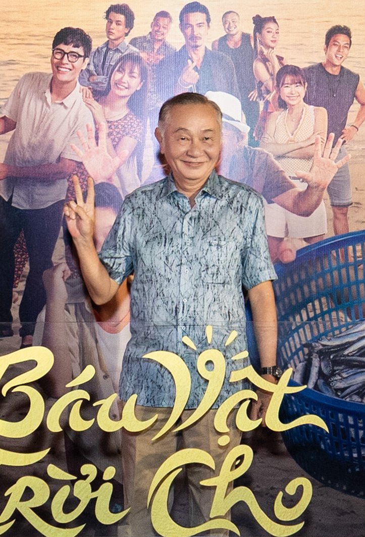 Phương Anh Đ&agrave;o gợi cảm b&ecirc;n Tuấn Trần trong ng&agrave;y t&aacute;i xuất điện ảnh- Ảnh 3.