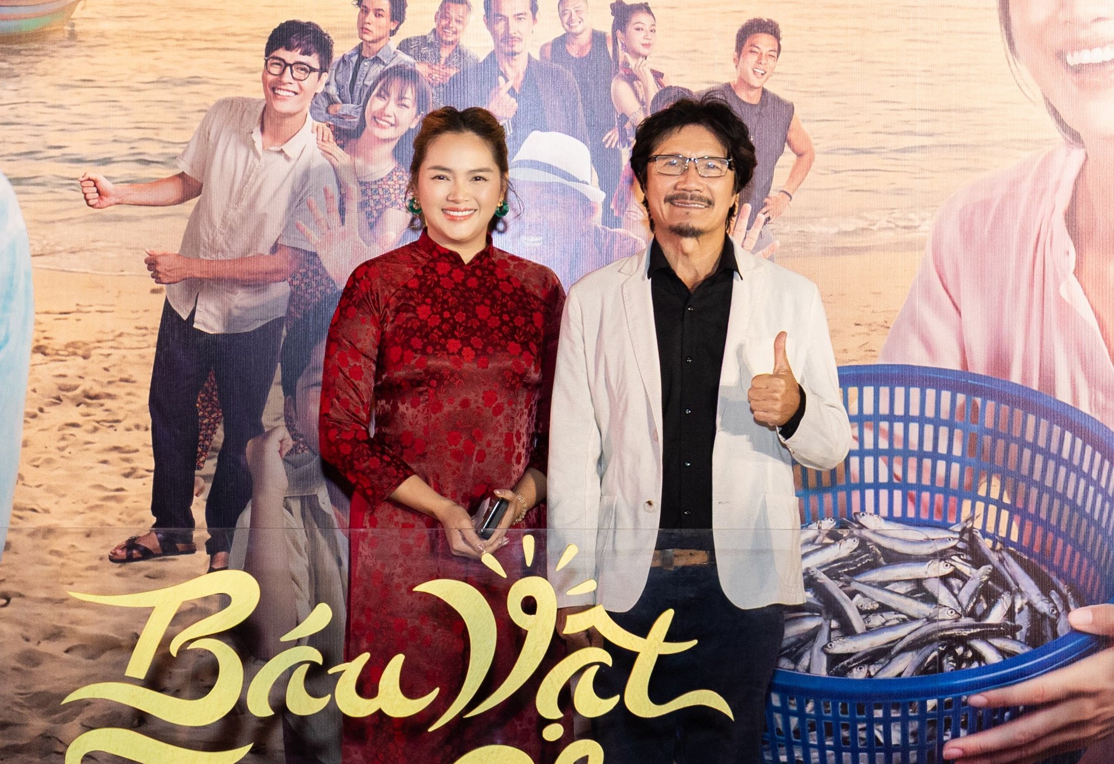 Phương Anh Đ&agrave;o gợi cảm b&ecirc;n Tuấn Trần trong ng&agrave;y t&aacute;i xuất điện ảnh- Ảnh 6.