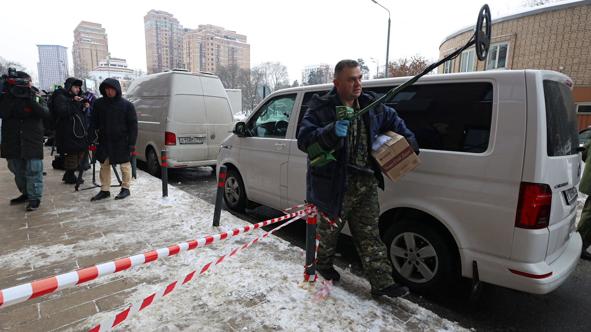 Tướng cấp cao tr&uacute;ng nhiều ph&aacute;t đạn, Nga c&aacute;o buộc Ukraine ra tay - Ảnh 1.