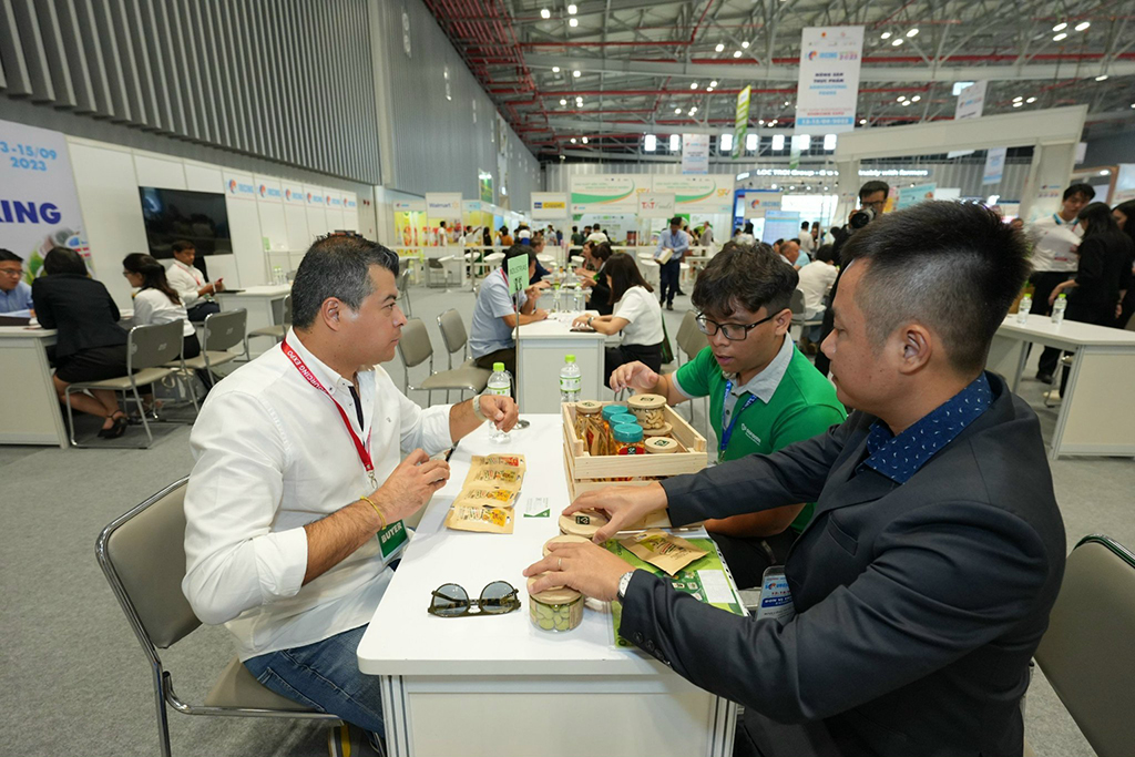 Thúc đẩy tăng trưởng thần kỳ trong kỷ nguyên mới- Ảnh 3.