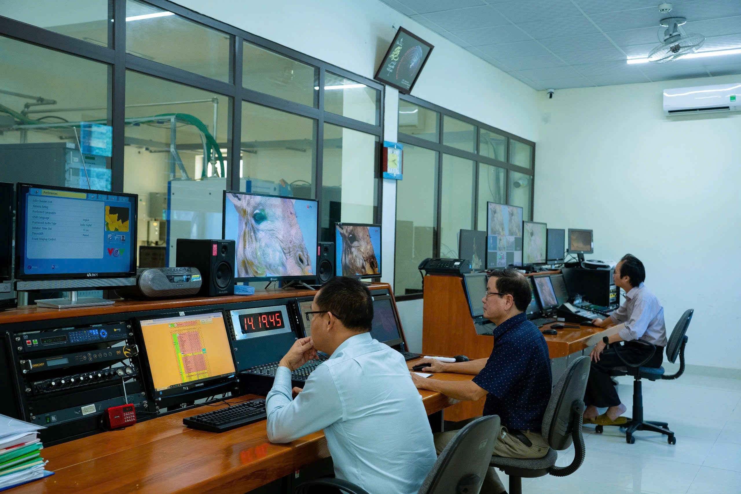 Giao thừa 2026: Những câu chuyện thầm lặng Phía sau màn hình truyền hình - Ảnh 1.