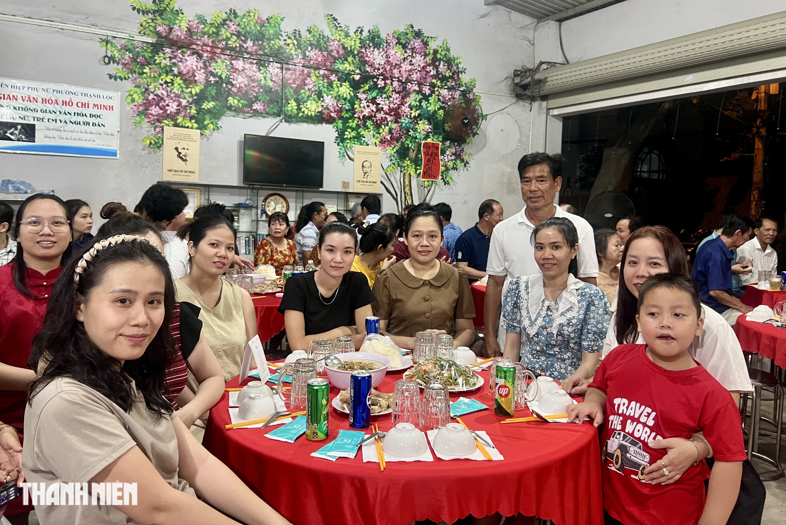 Chủ trọ chi 150 triệu đãi tất niên: Có 2 con dê, thực đơn 8 món- Ảnh 1.