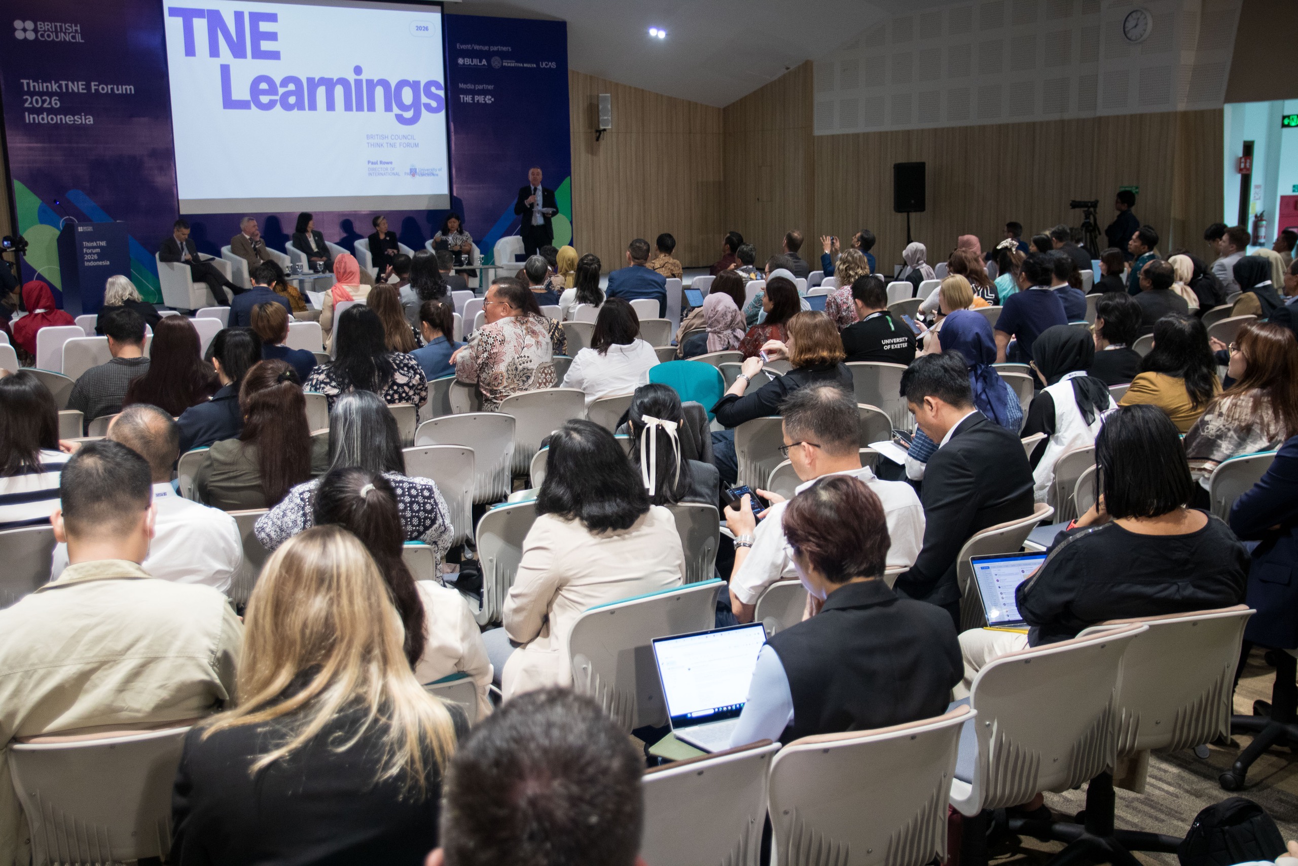 Việt Nam c&oacute; tiềm năng xuất khẩu gi&aacute;o dục, v&igrave; sao?- Ảnh 1.