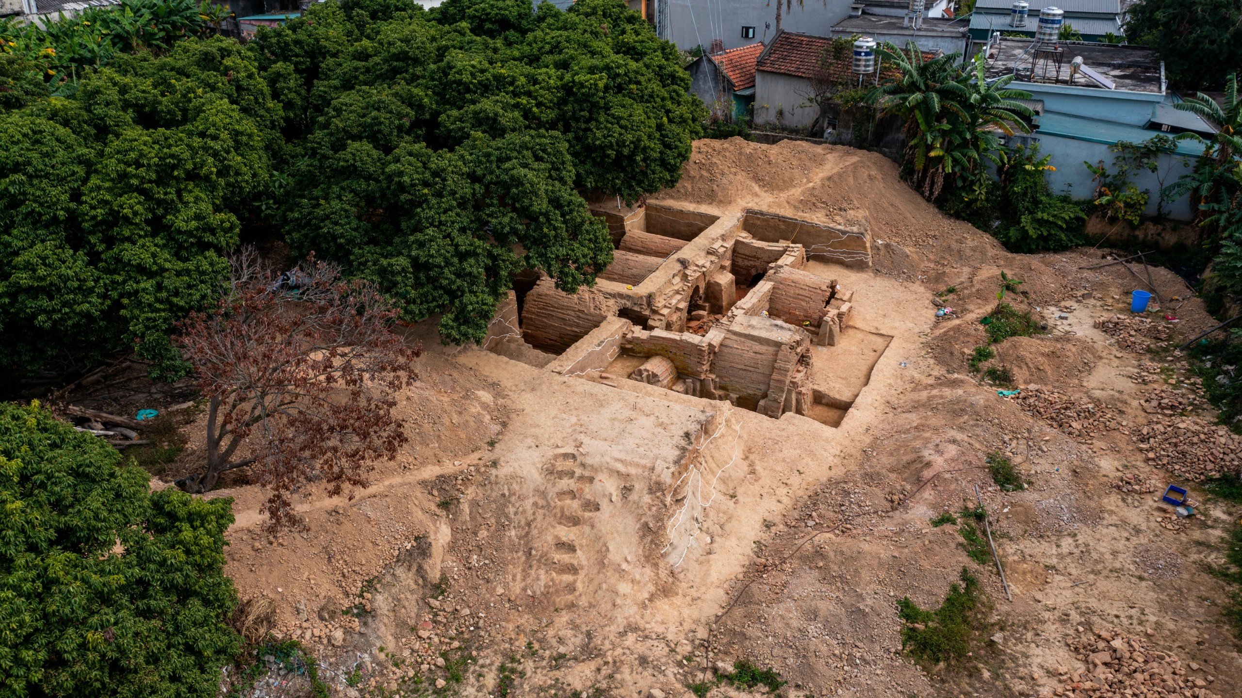 Cận cảnh ng&ocirc;i mộ gần 2.000 năm ở Quảng Ninh
- Ảnh 1.