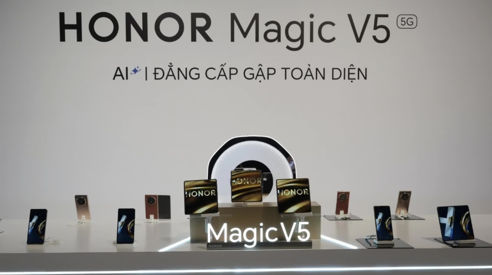 Thương hiệu Trung Quốc khiến cả Apple và Samsung phải dè chừng - Ảnh 2.