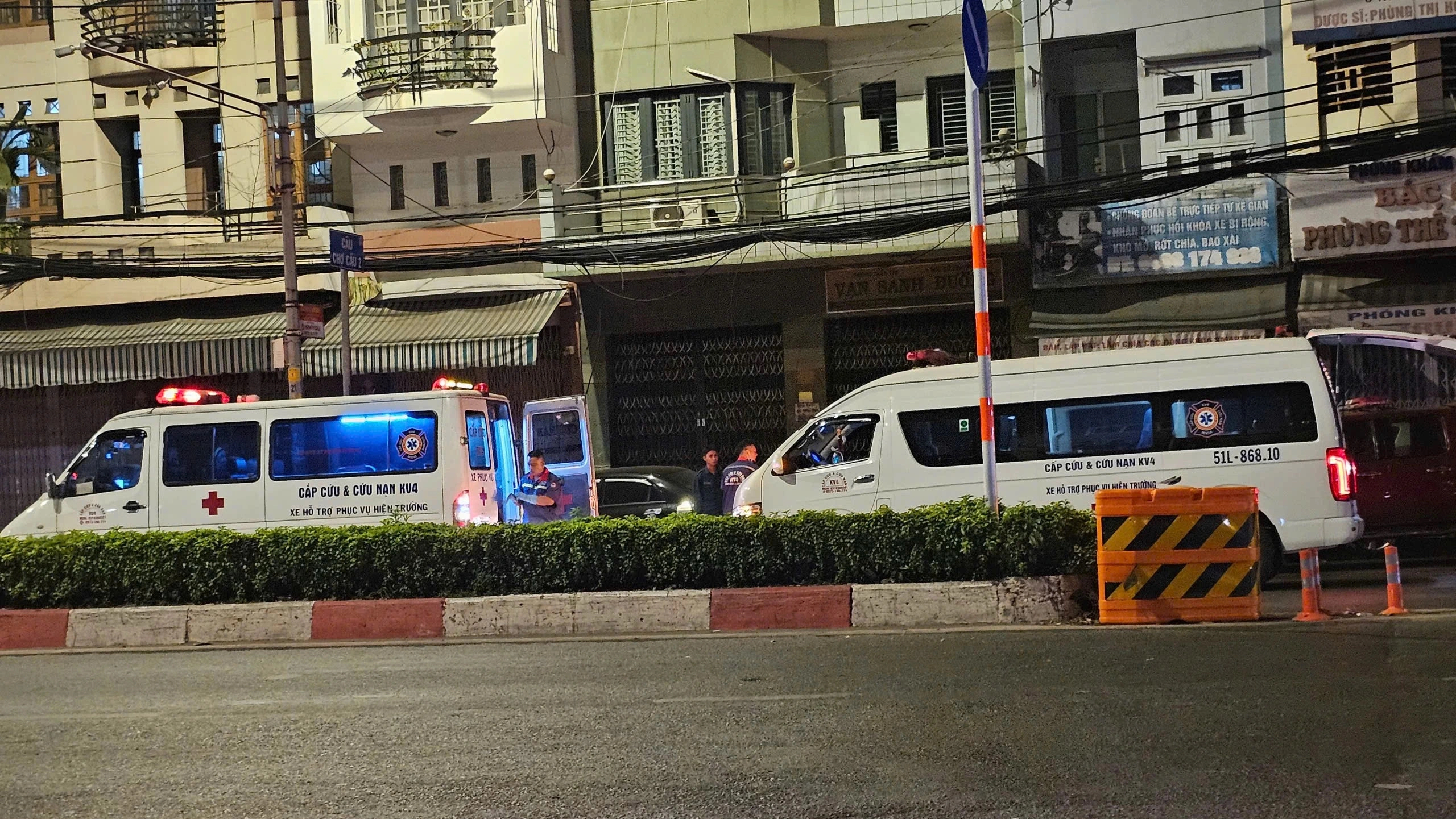 TP.HCM ban hành hướng dẫn mới nhất về điều trị ngạt khói - Ảnh 2.