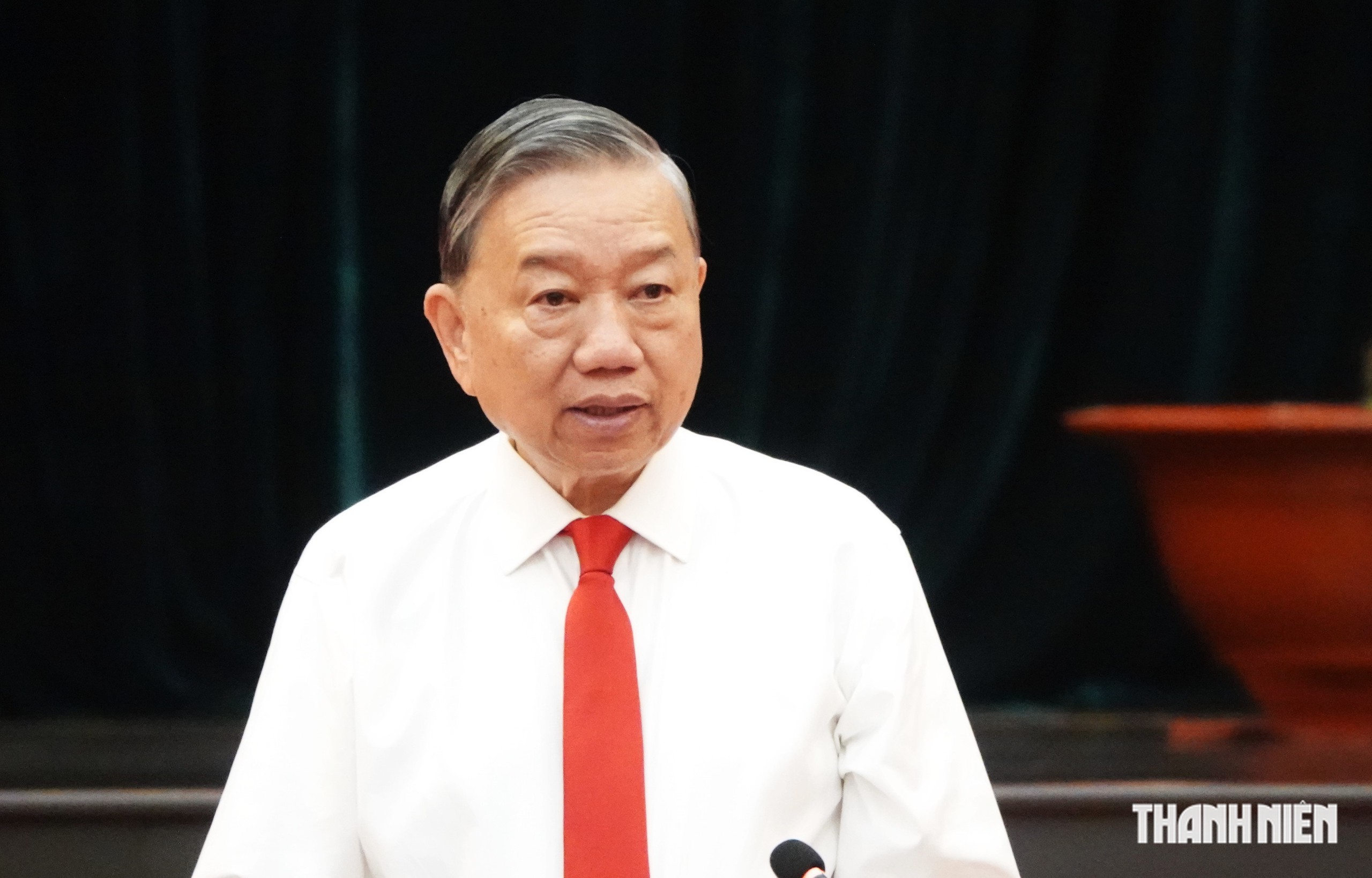 Tổng B&iacute; thư: Quy hoạch TP.HCM cần t&iacute;nh tới tầm nh&igrave;n 100 năm- Ảnh 1.