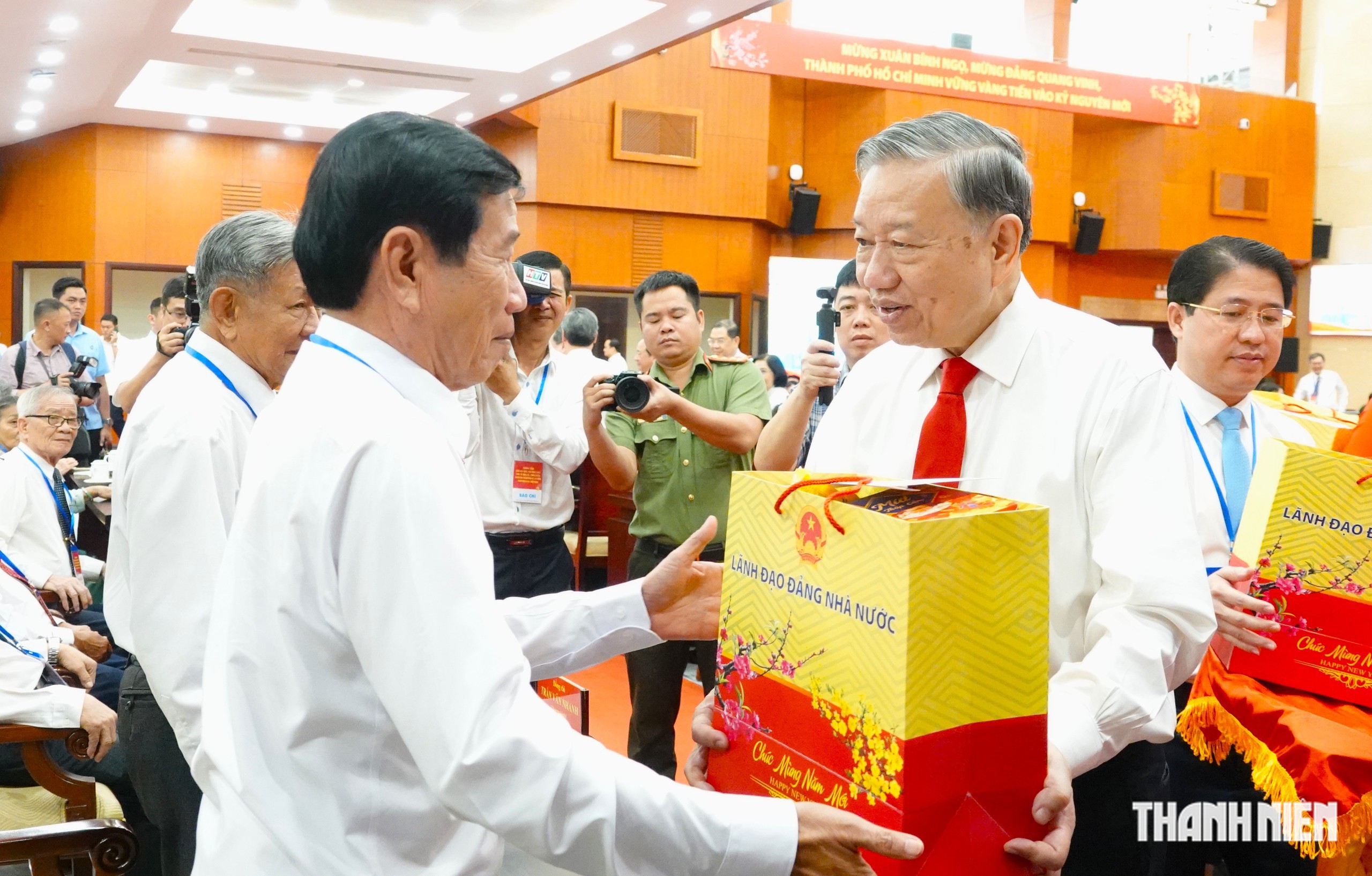 Tổng B&iacute; thư: Quy hoạch TP.HCM cần t&iacute;nh tới tầm nh&igrave;n 100 năm- Ảnh 3.