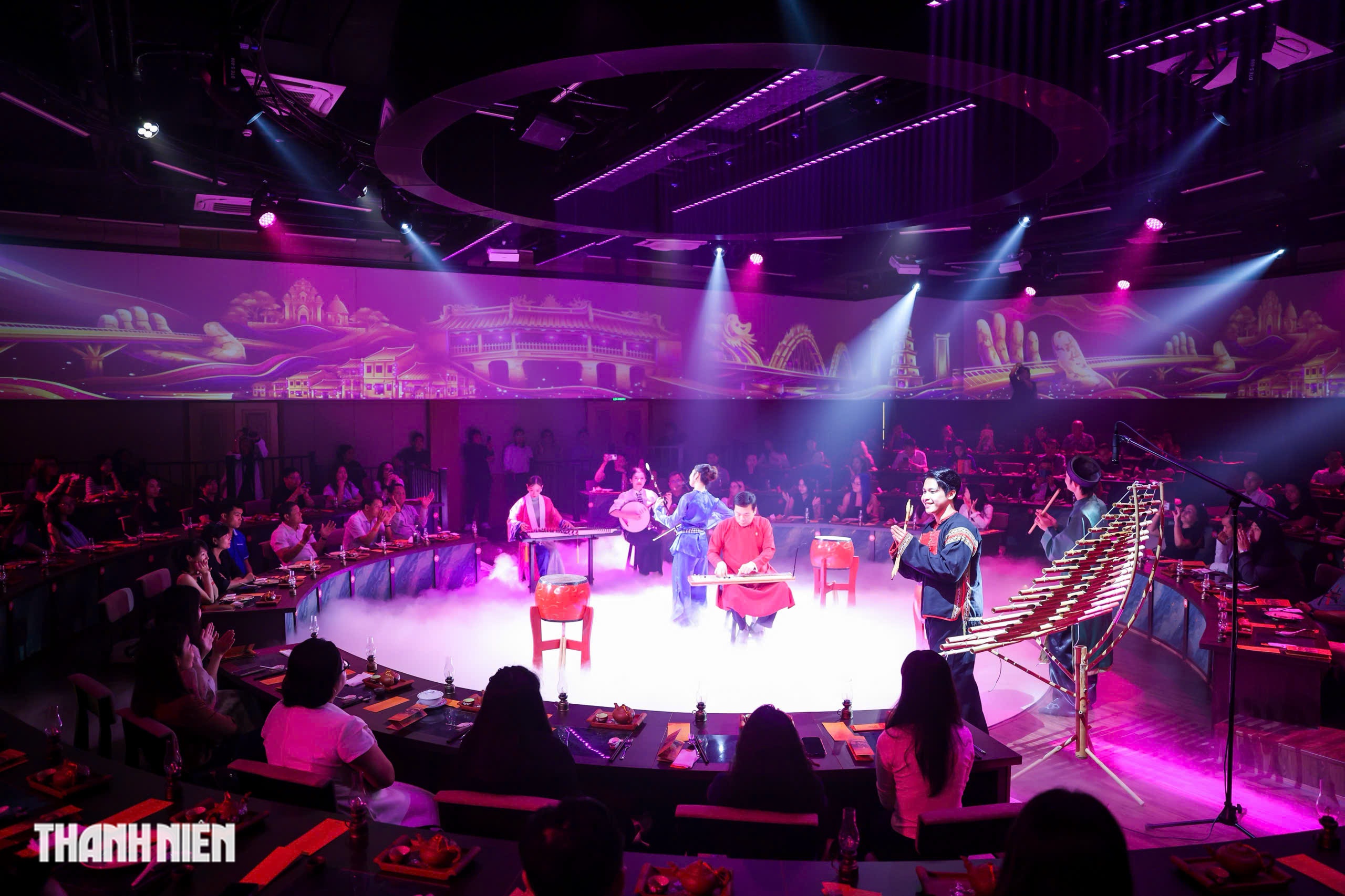 Show ẩm thực gần 2 triệu đồng ở Dinh Độc Lập đặc biệt mức n&agrave;o?- Ảnh 12.